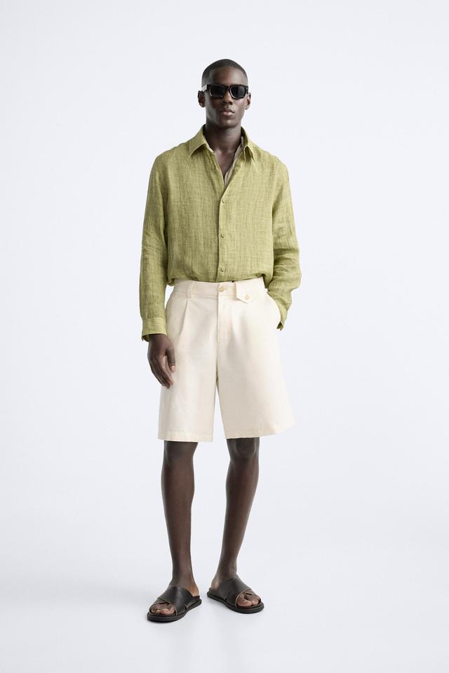 PLEATED SHORTS Product Image