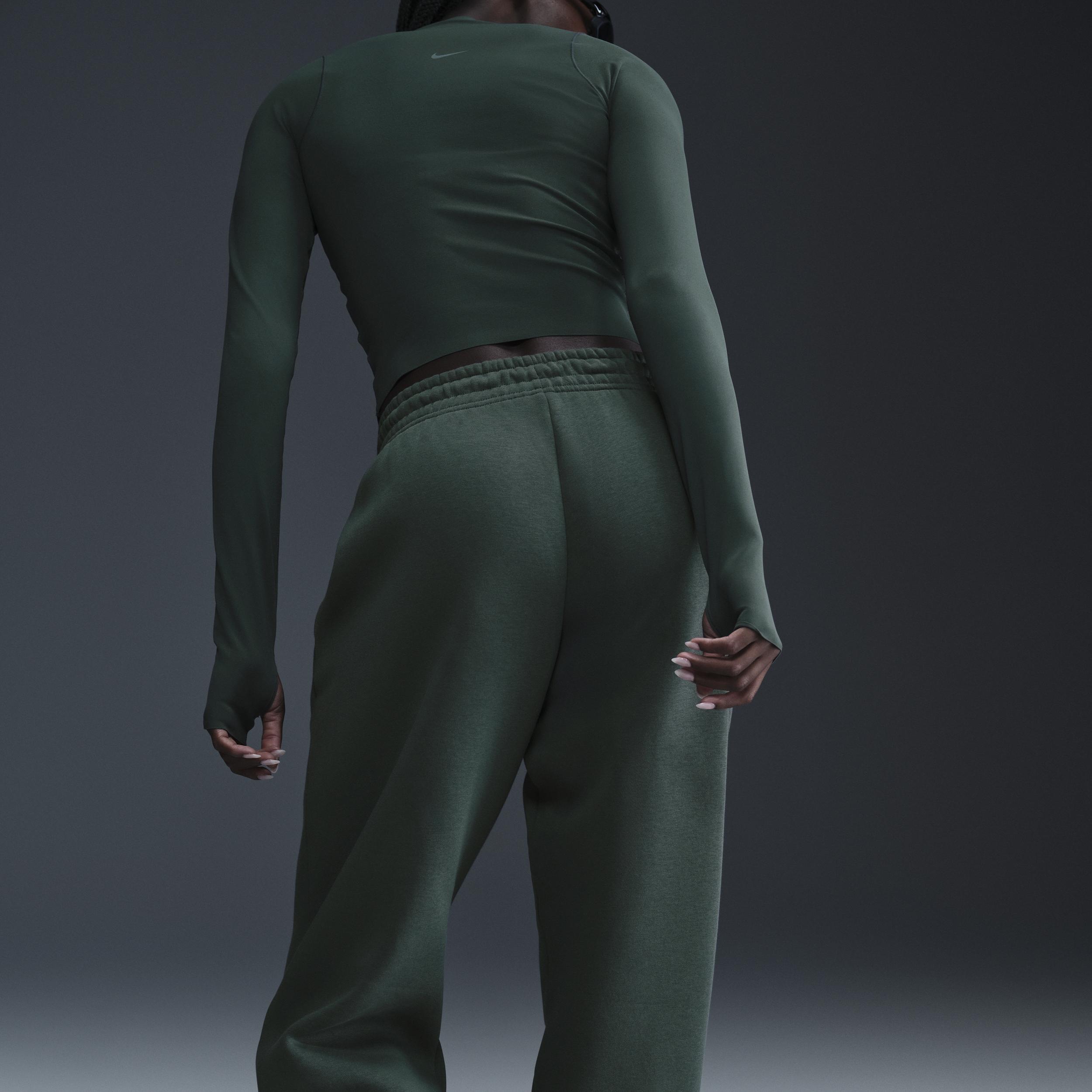 Women's Nike Sportswear Phoenix Fleece High-Waisted Oversized Pants Product Image