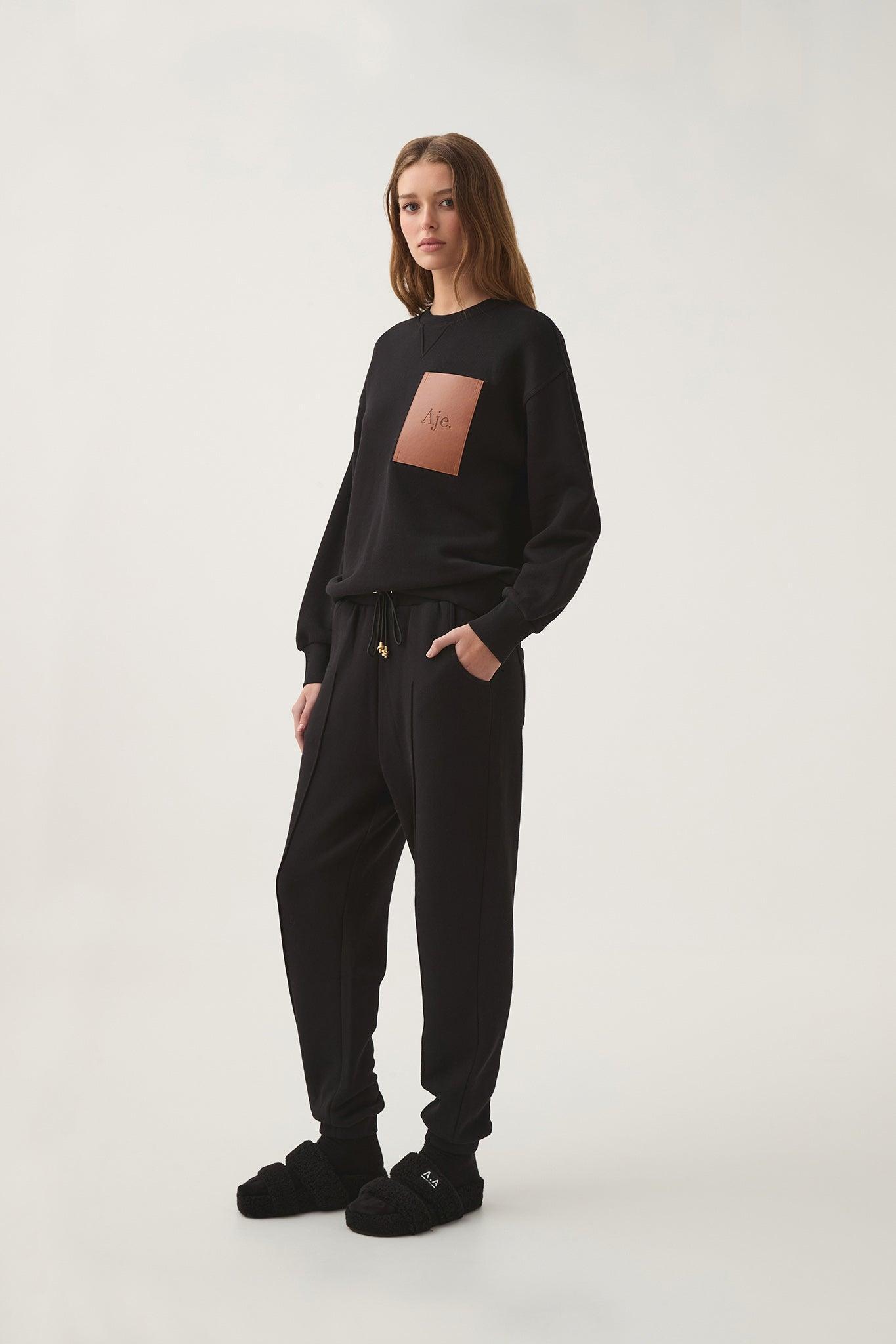 Flores Trackpant Product Image