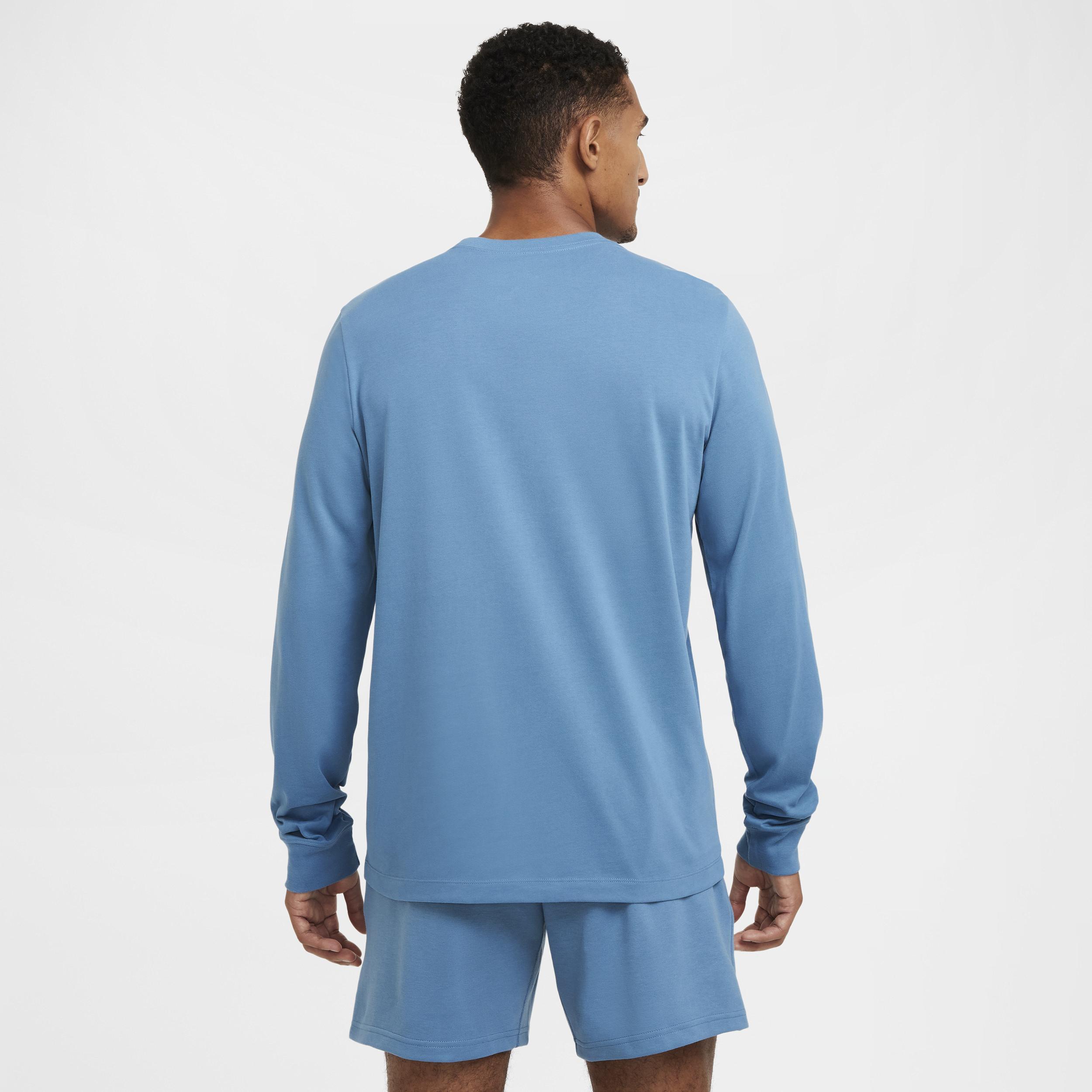 Nike Men's Dri-FIT Long-Sleeve Fitness T-Shirt Product Image