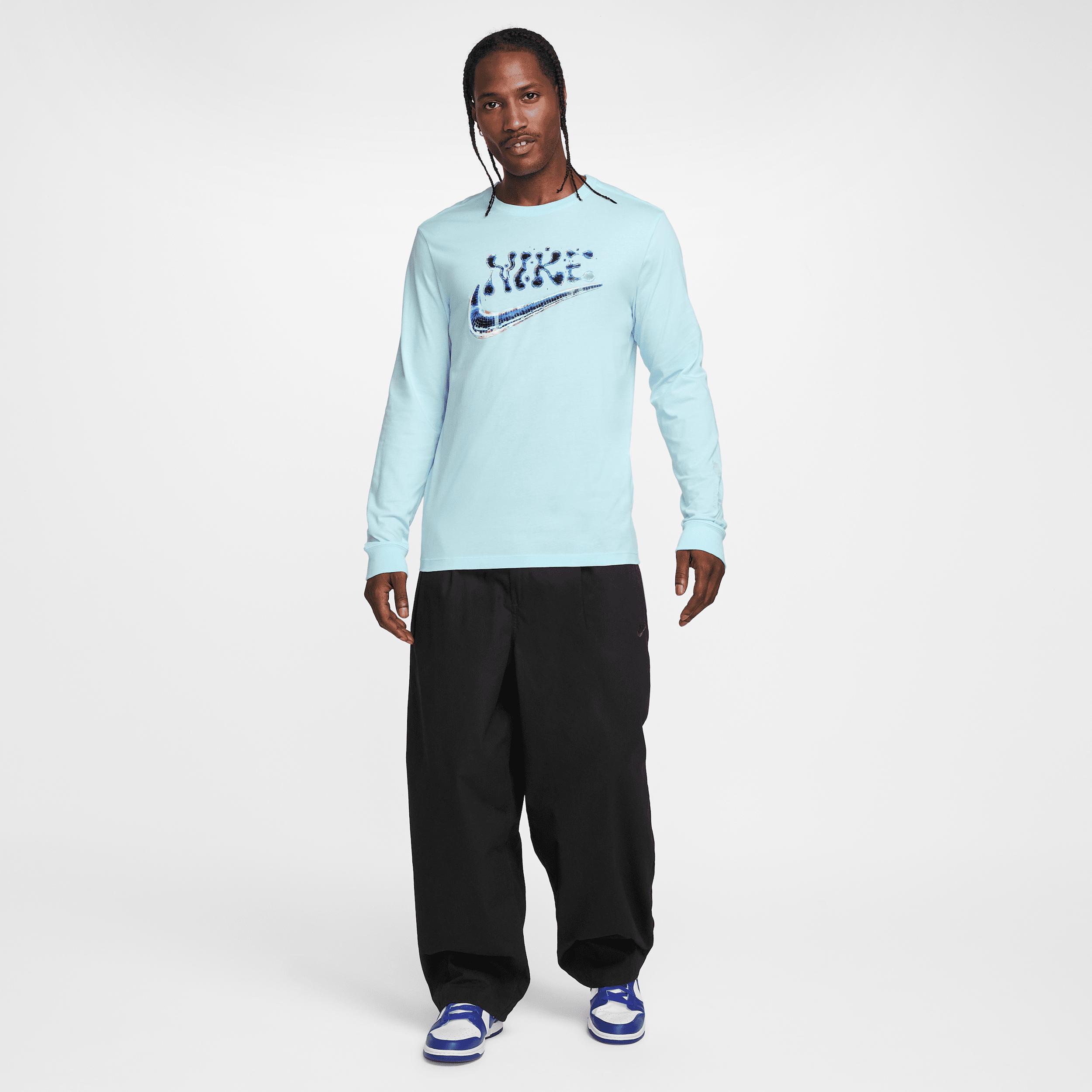 Men's Nike Sportswear Club Long-Sleeve T-Shirt Product Image