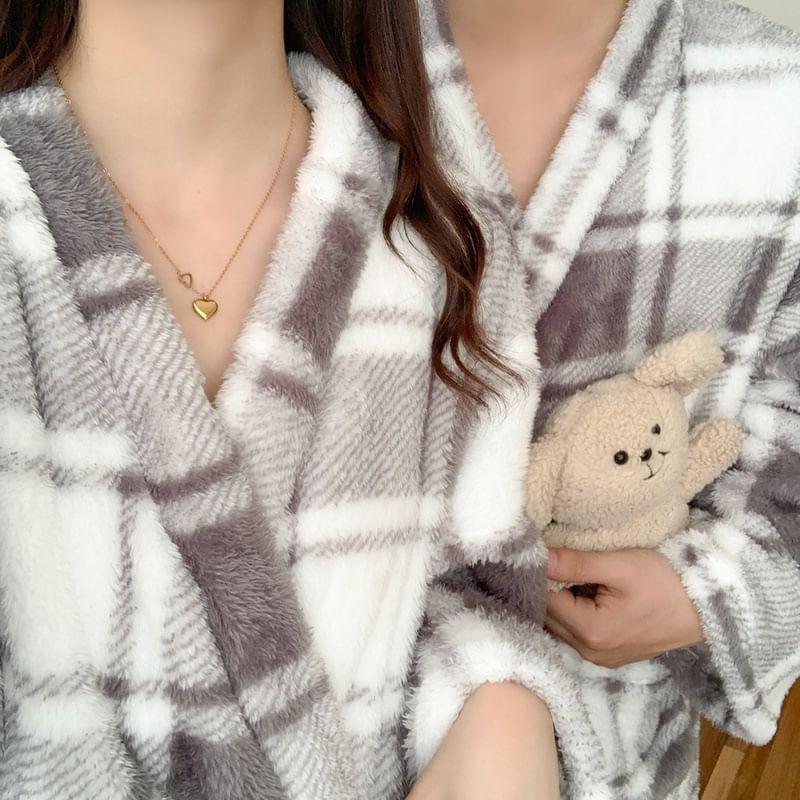 Couple Matching V-Neck Plaid Tie Waist Fleece Pajama Robe Product Image