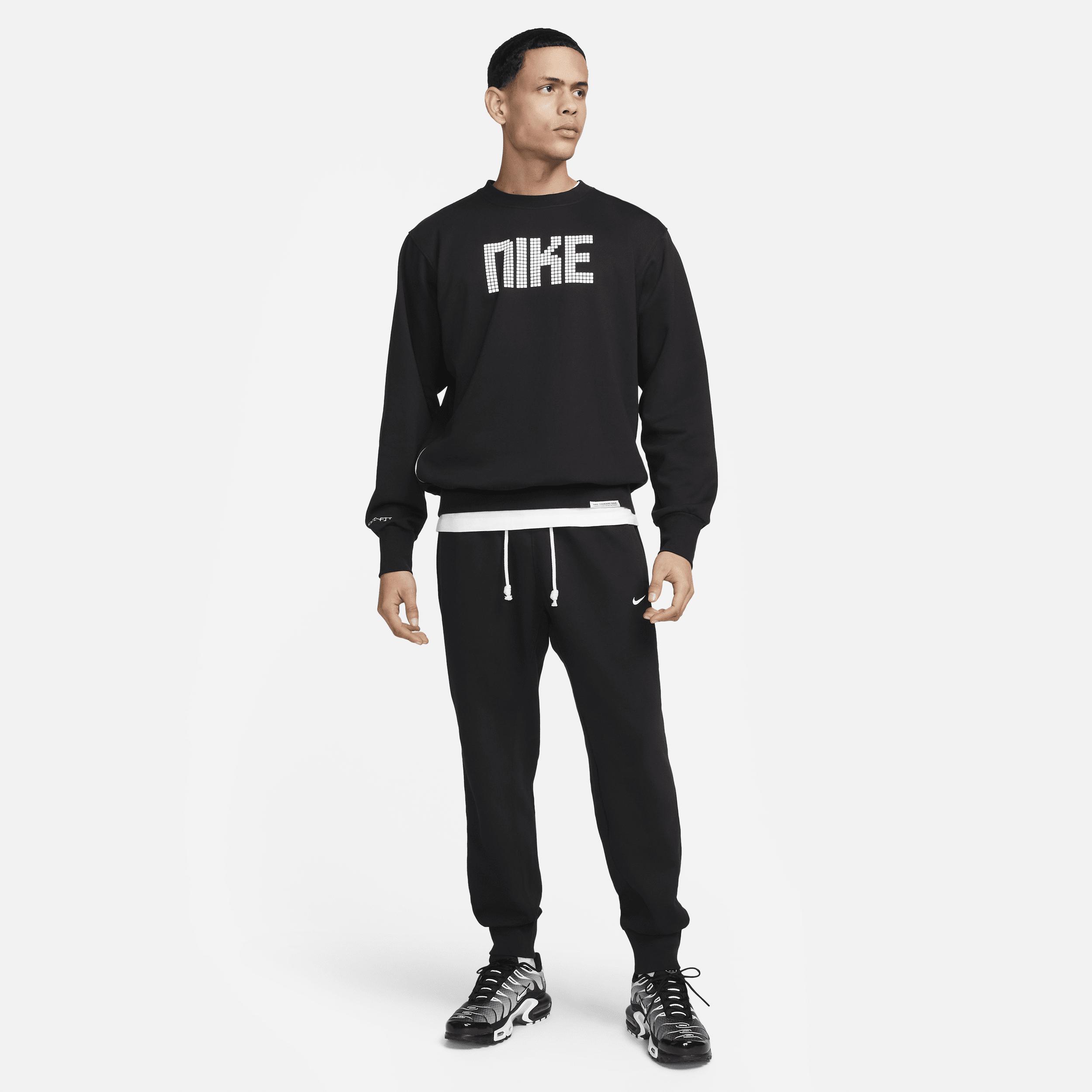 Nike Men's Dri-FIT Standard Issue Soccer Crew Product Image