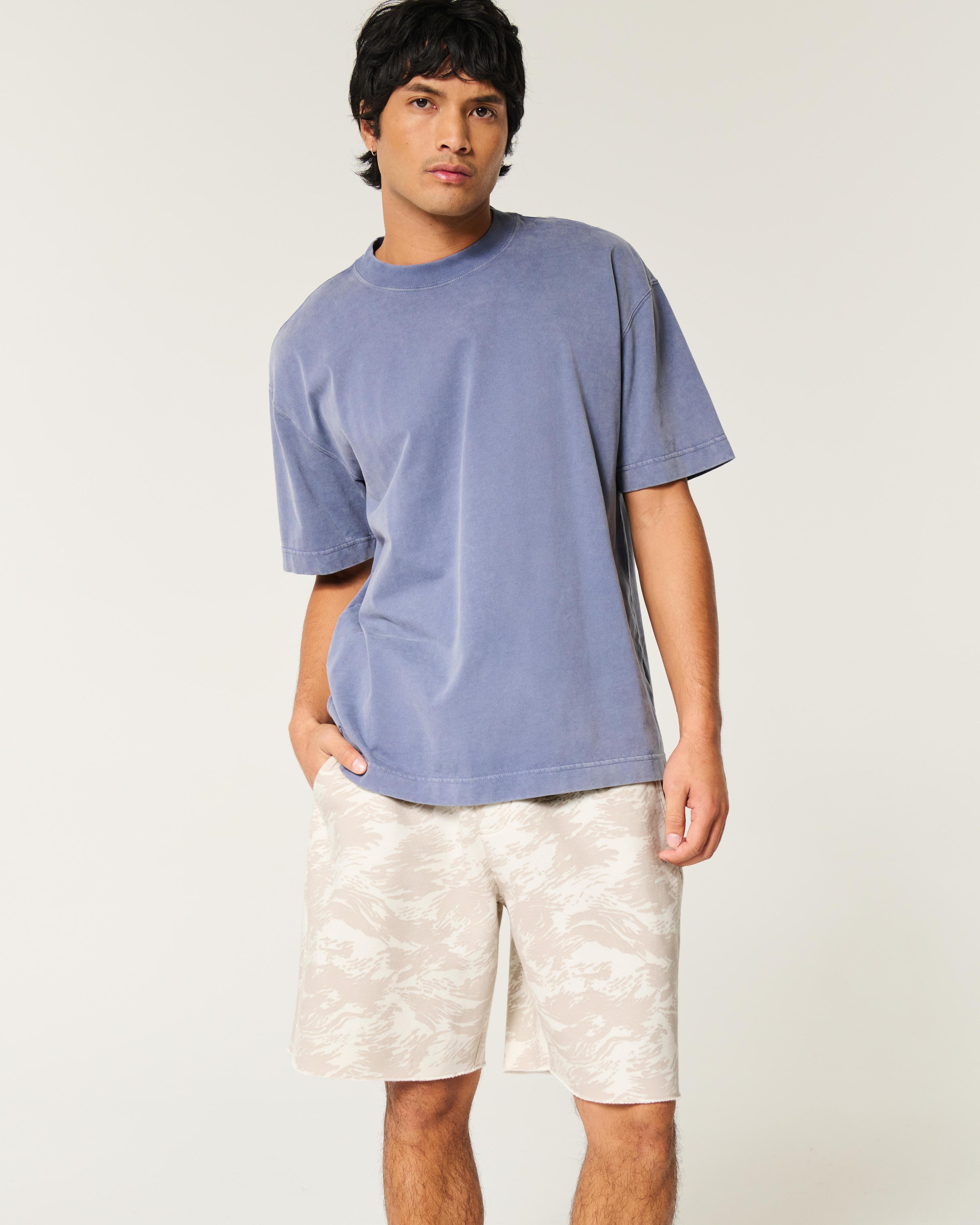 Hollister Feel Good Fleece Above-the-Knee Baggy Shorts Product Image