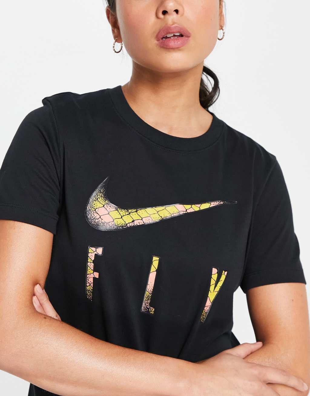 Nike Basketball Dri-FIT Swoosh Fly logo t-shirt in black Product Image