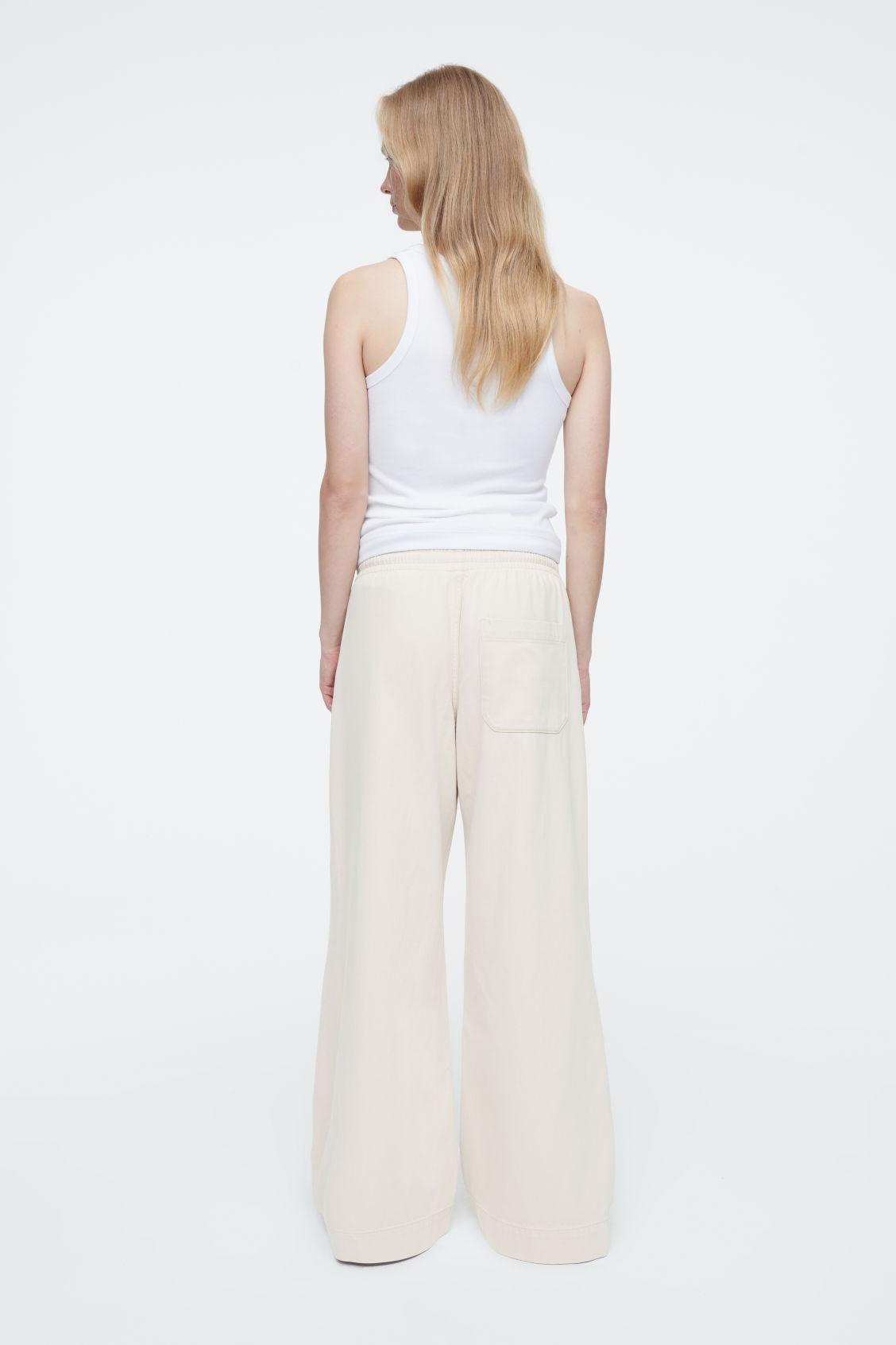 WIDE-LEG FLUID DENIM PANTS Product Image