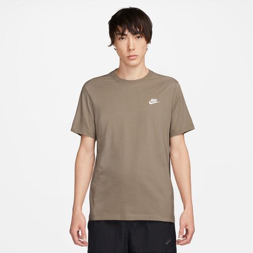 Nike Sportswear Club T-Shirt Product Image