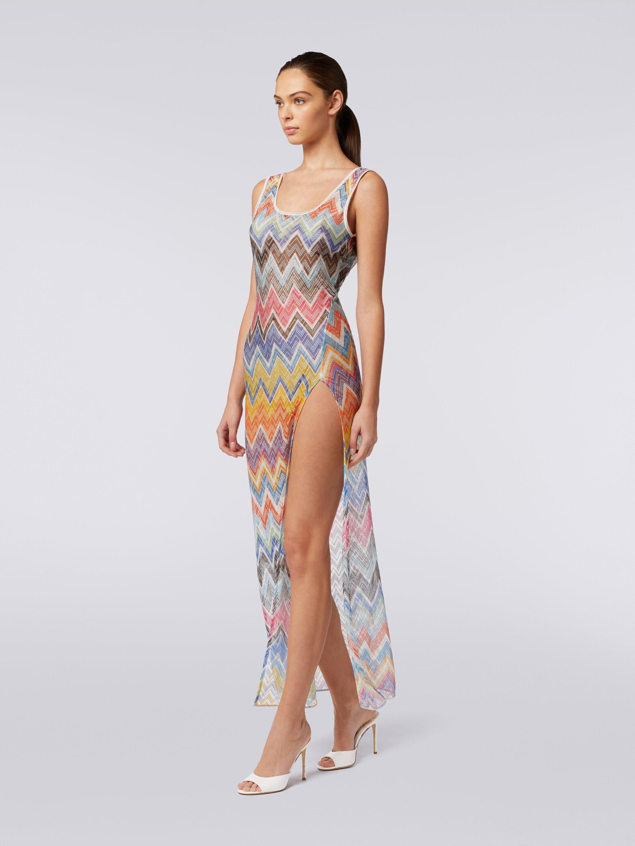 Long cover-up with zigzag print and lurex Product Image