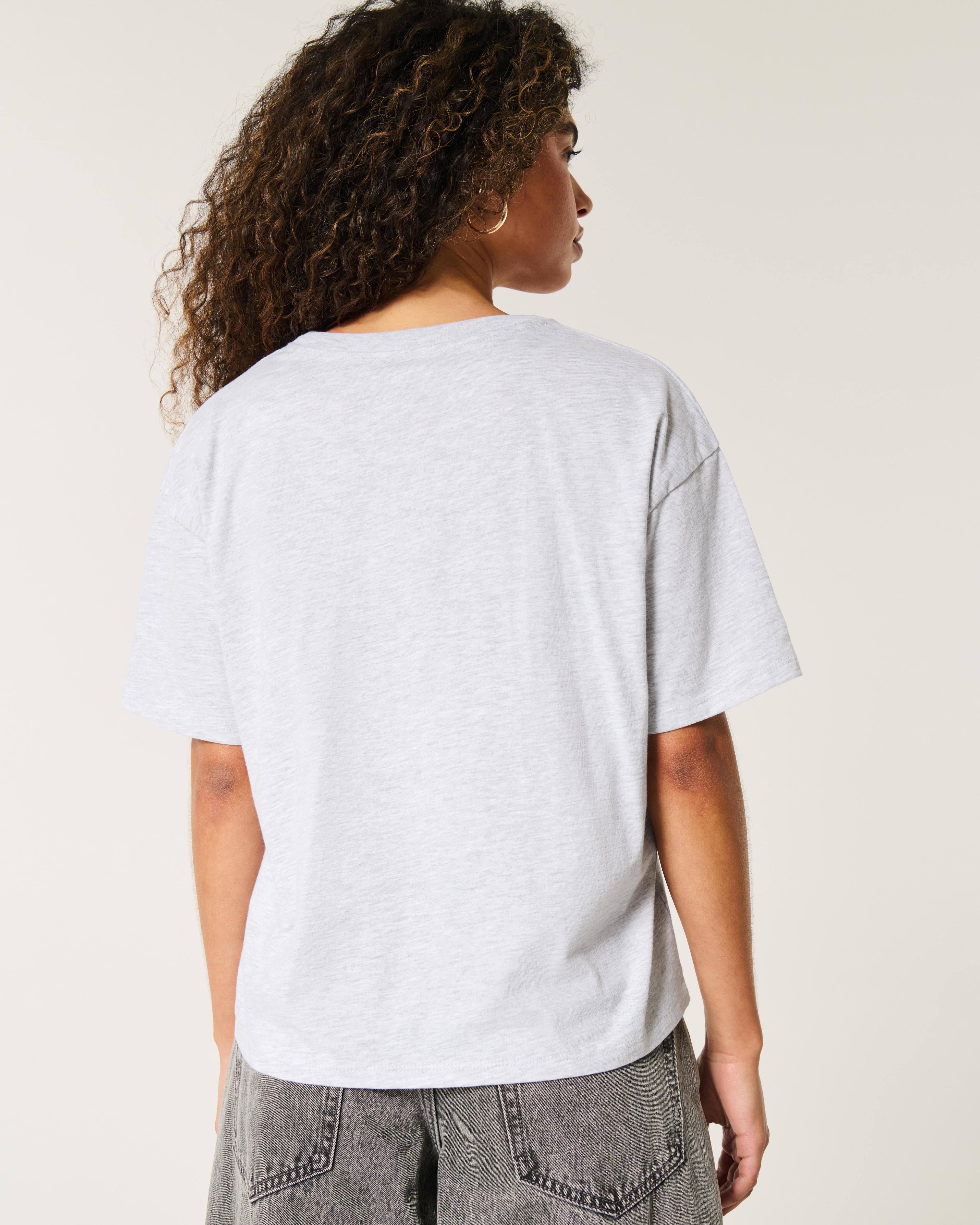 Oversized Notch-Neck Chicago Graphic Tee Product Image