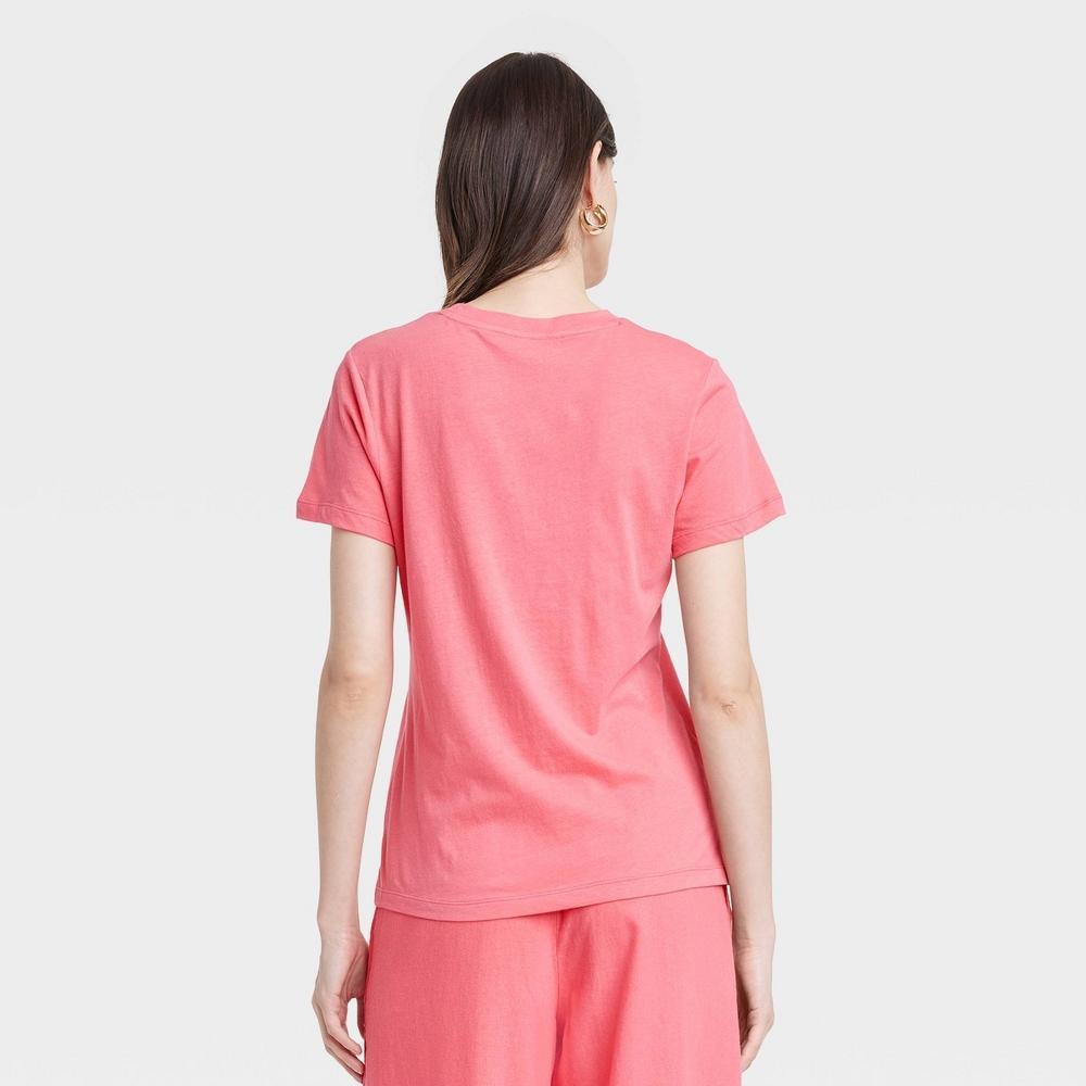 Womens Short Sleeve T-Shirt - A New Day Hot M Product Image