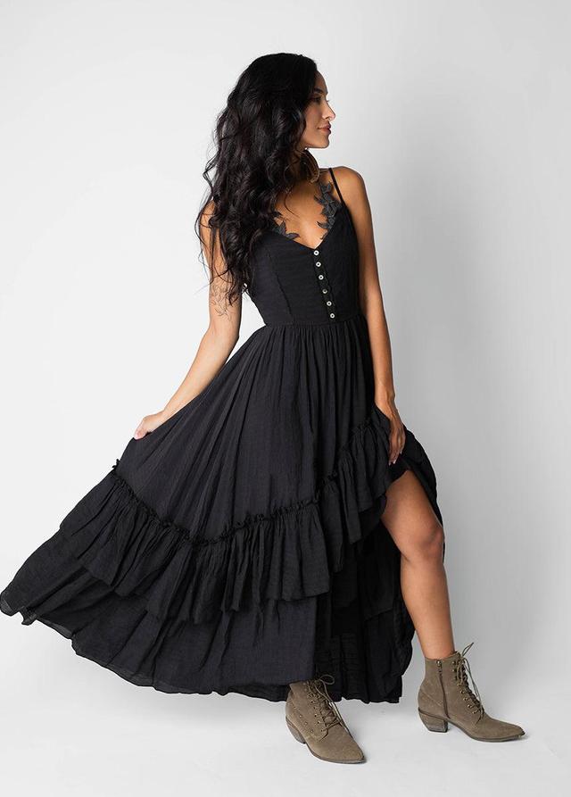 Everlie Dress in Black Product Image