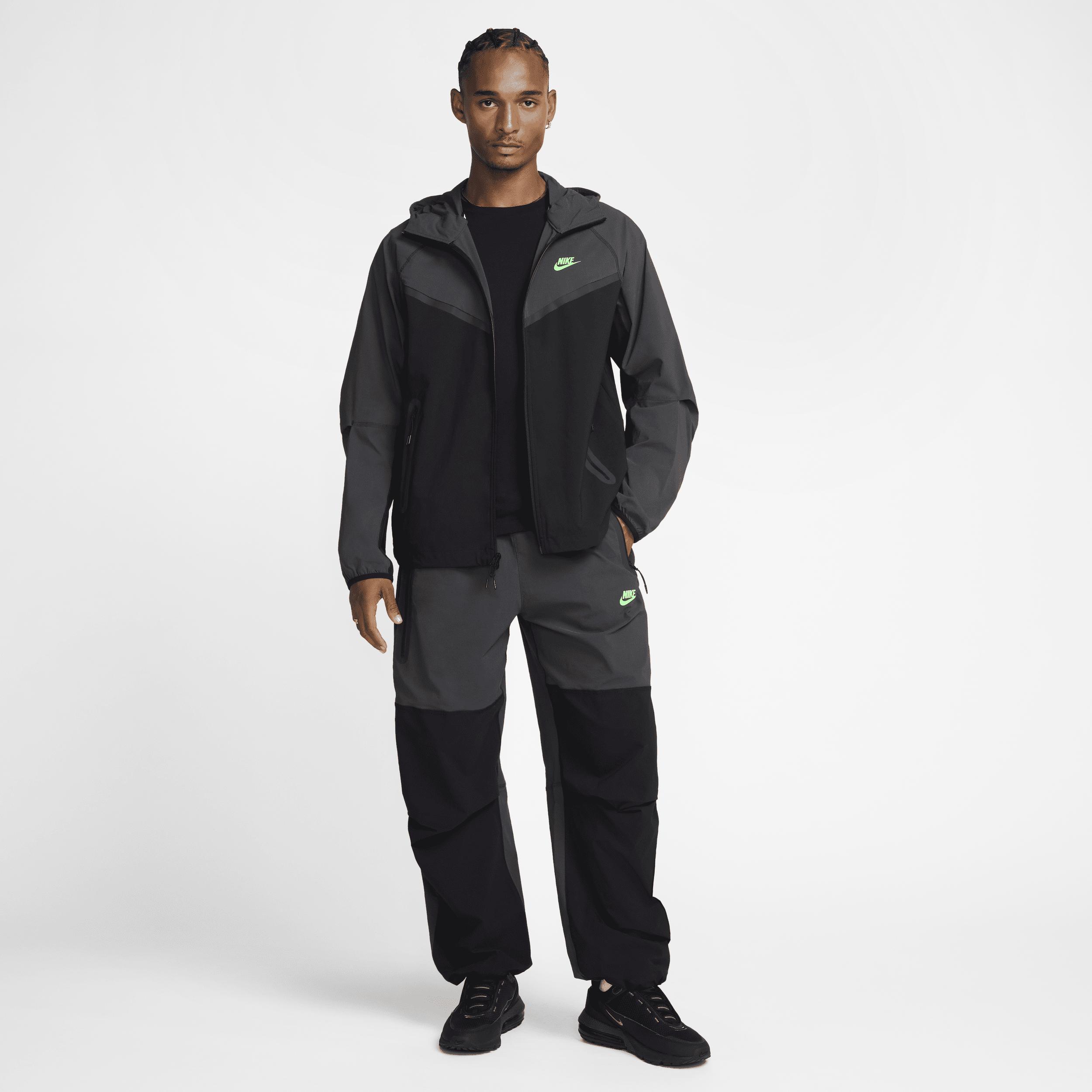 Nike Mens Tech Woven Oversized Pants Product Image