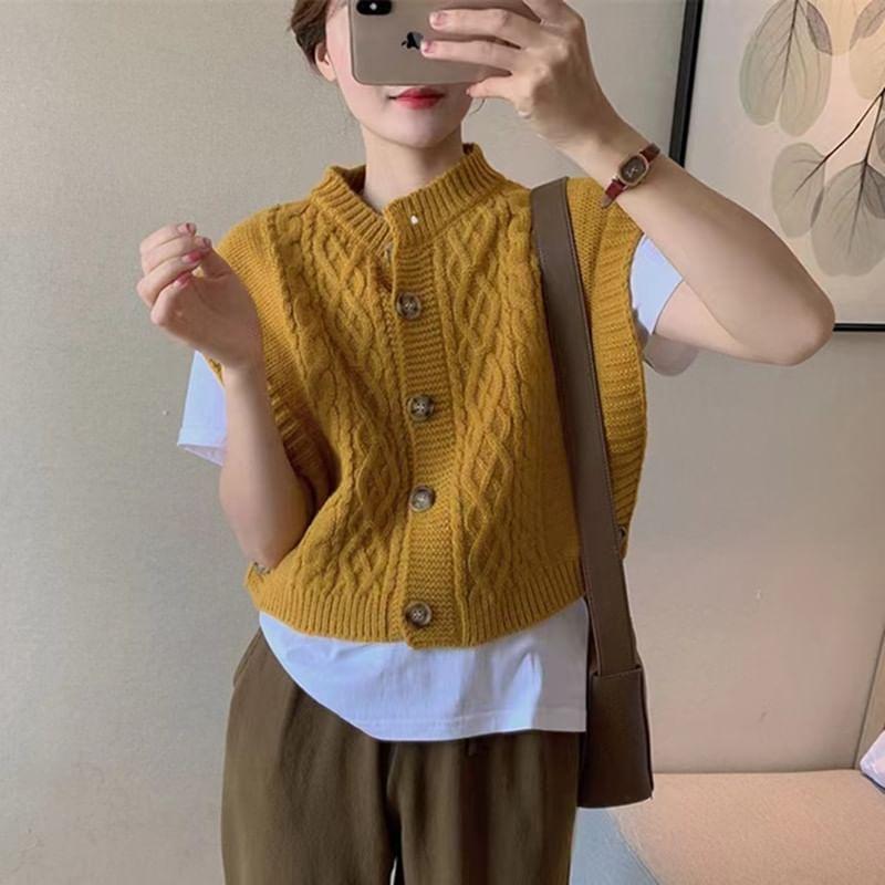 Short-Sleeve Plain Cable-Knit Cardigan Product Image