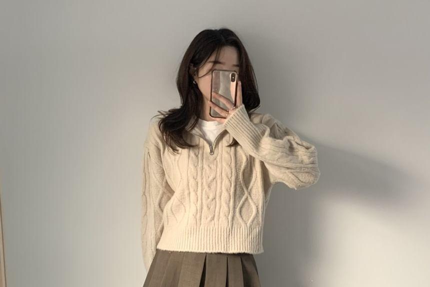 Long-Sleeve Plain Half-Zip Cable Knit Sweater Product Image