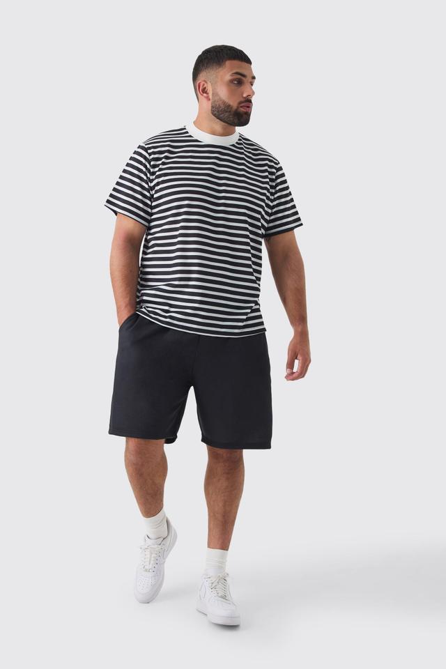 Plus Extended Neck Stripe T-shirt & Short Set | boohooMAN USA Product Image