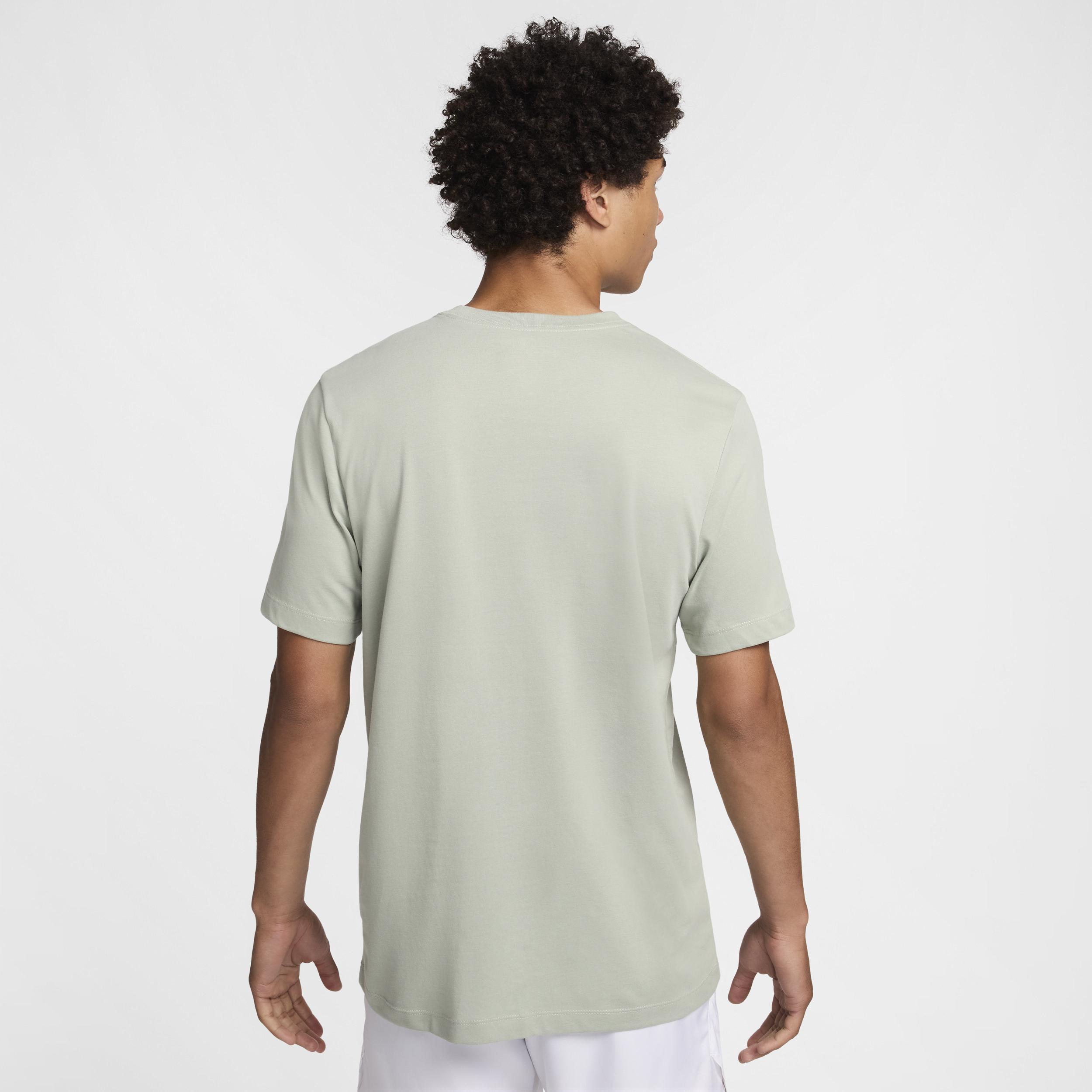 NikeCourt Men's Dri-FIT Tennis T-Shirt Product Image