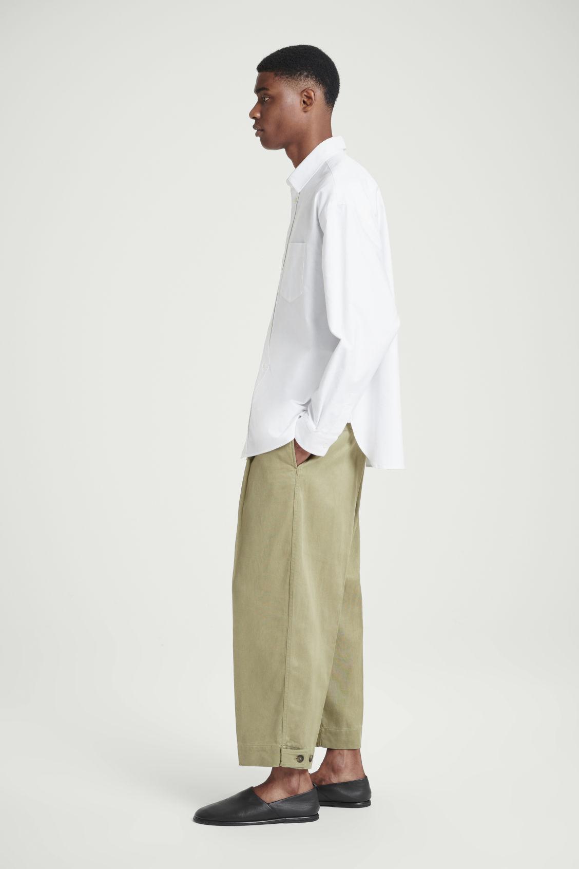 CROPPED BARREL-LEG TROUSERS Product Image