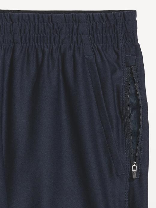 Slim KnitTech Shorts -- 7-inch inseam Product Image