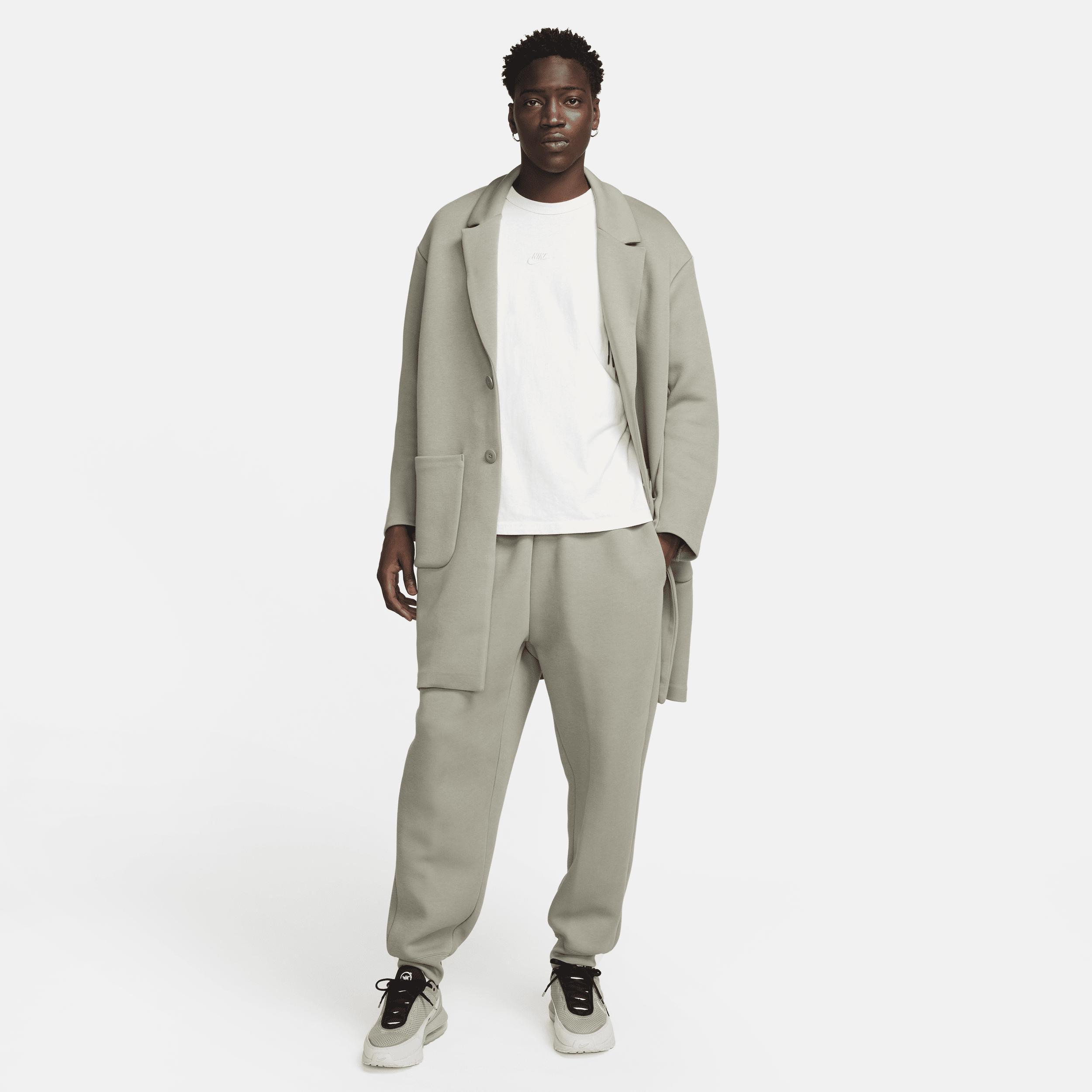 Nike Tech Fleece Reimagined Men's Fleece Pants Product Image