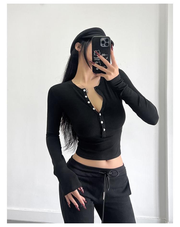 Long-Sleeve Slim-Fit Crop Henley Product Image