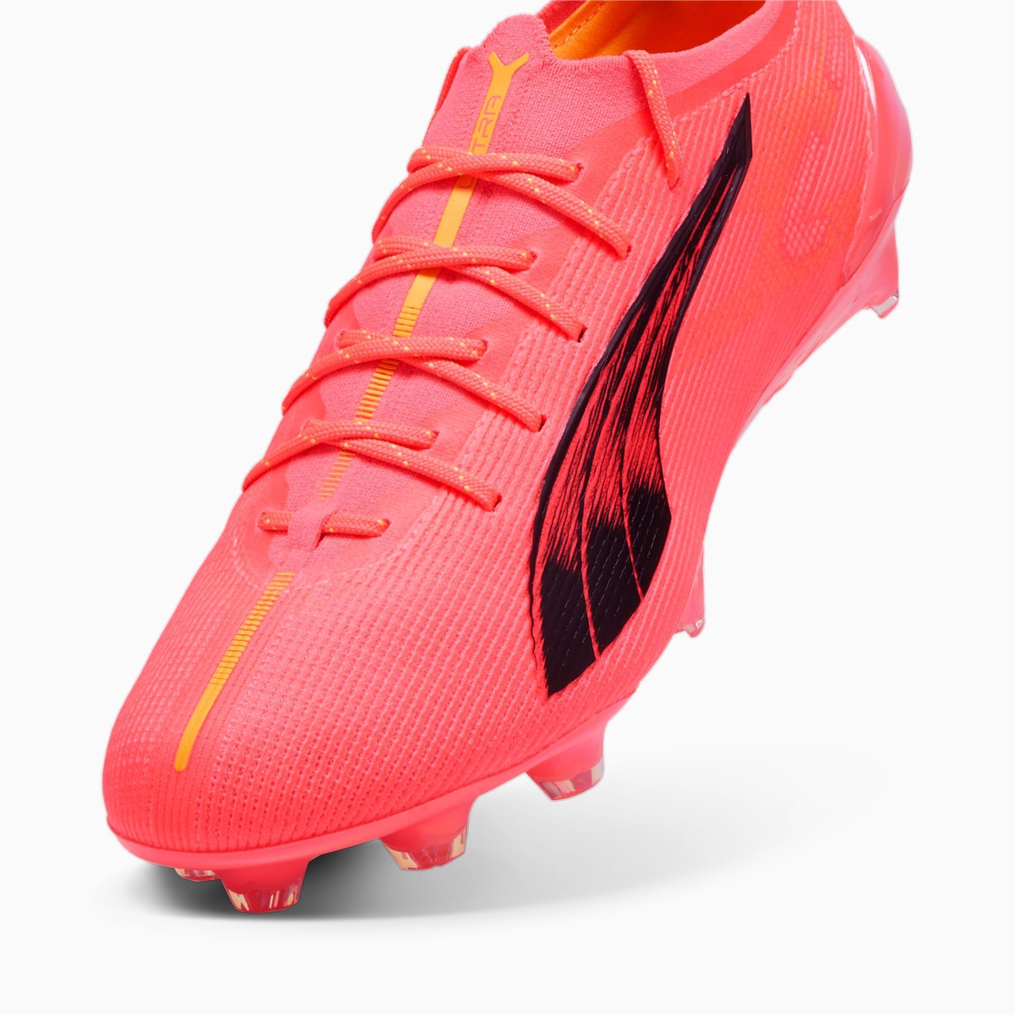 ULTRA 5 ULTIMATE TRICKS Firm Ground Men's Soccer Cleats Product Image