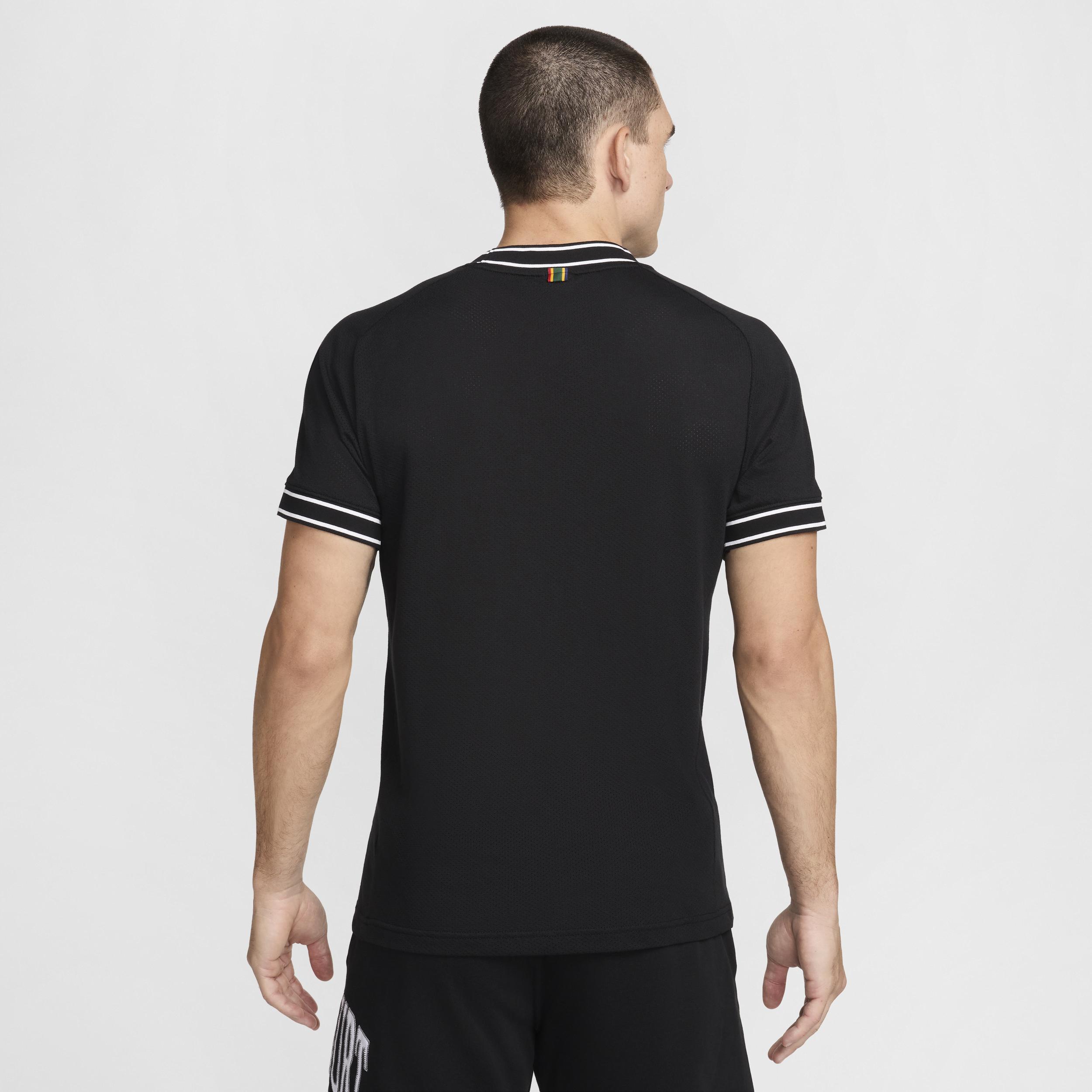 Nike Men's Court Heritage Short-Sleeve Tennis Top Product Image