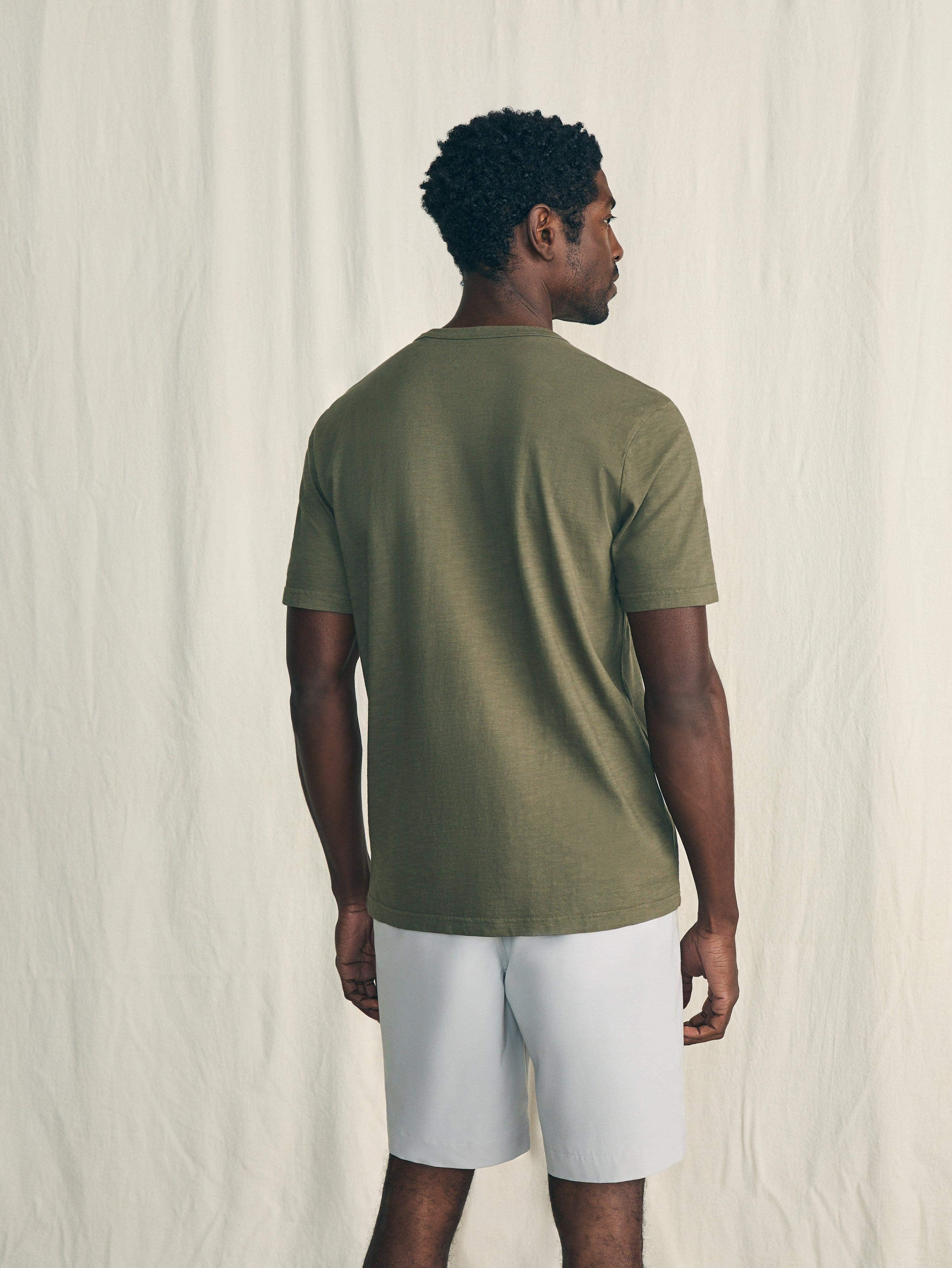 Sunwashed Tee - Olive Male Product Image