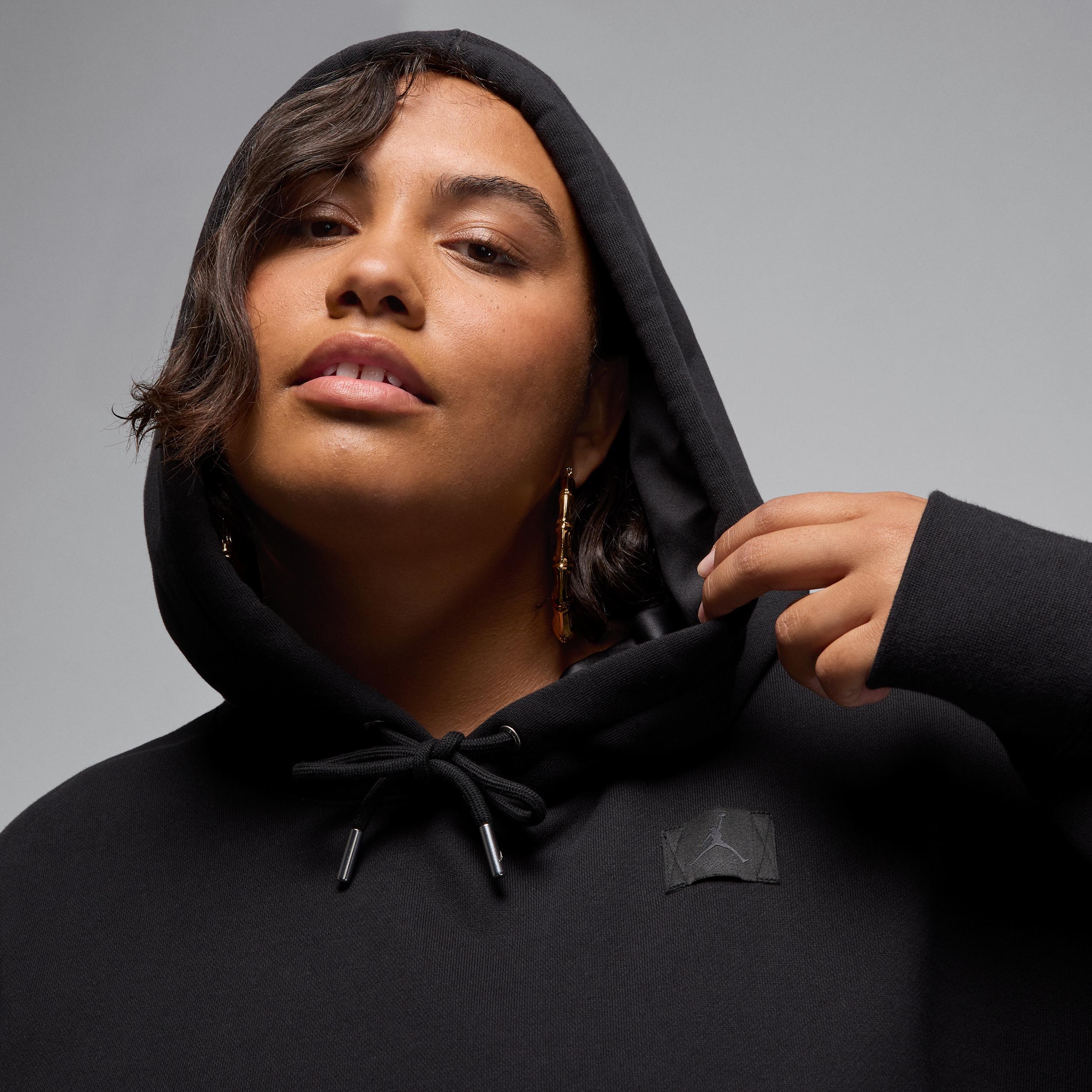 Women's Jordan Flight Fleece Satin-Lined Pullover Hoodie (Plus Size) Product Image