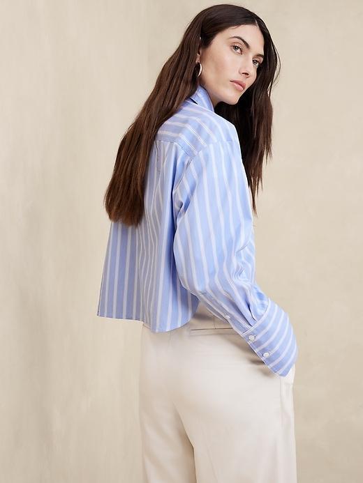 The Boxy Crop Shirt Product Image