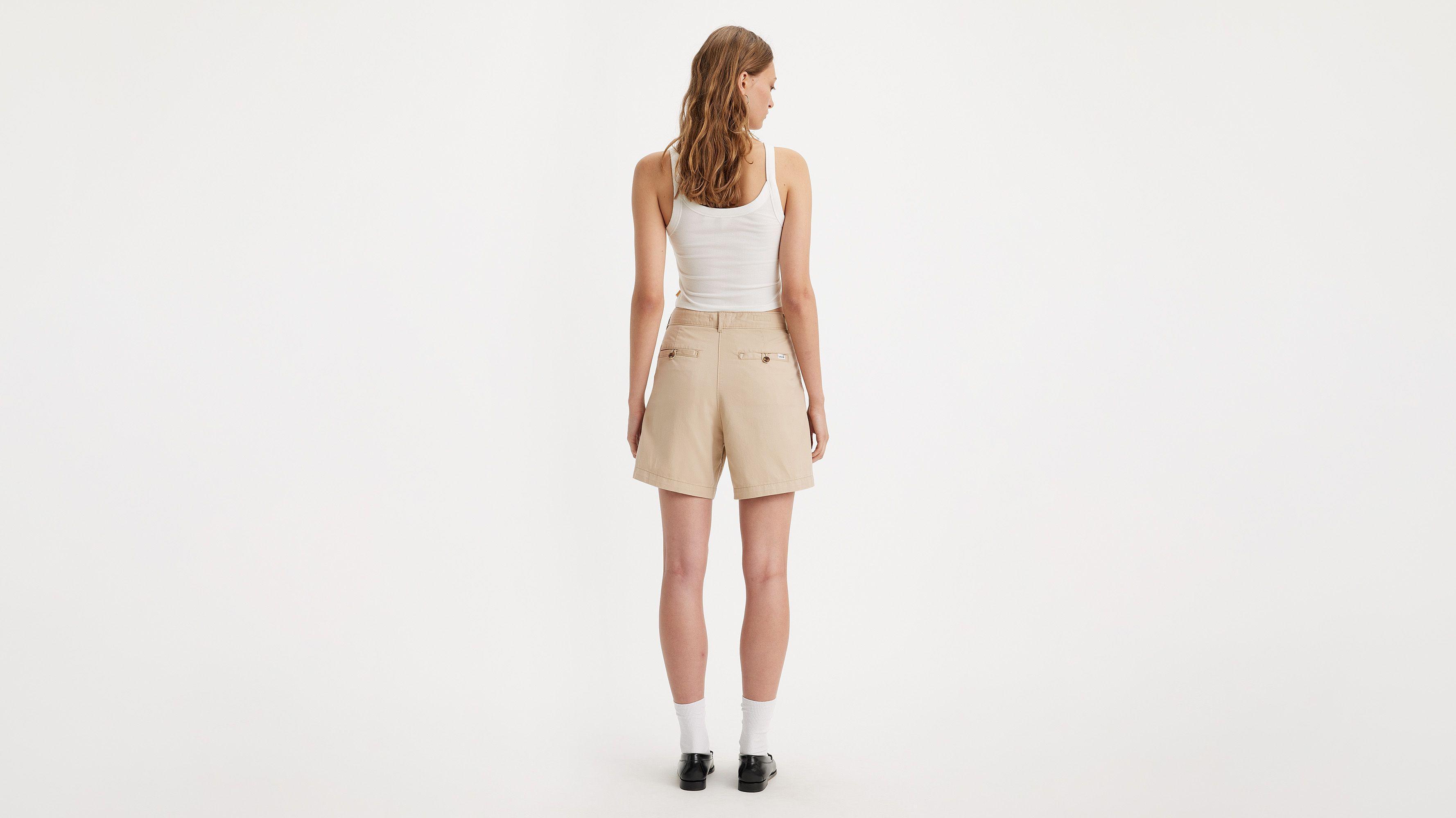 Pleated Women's Trouser Shorts Product Image