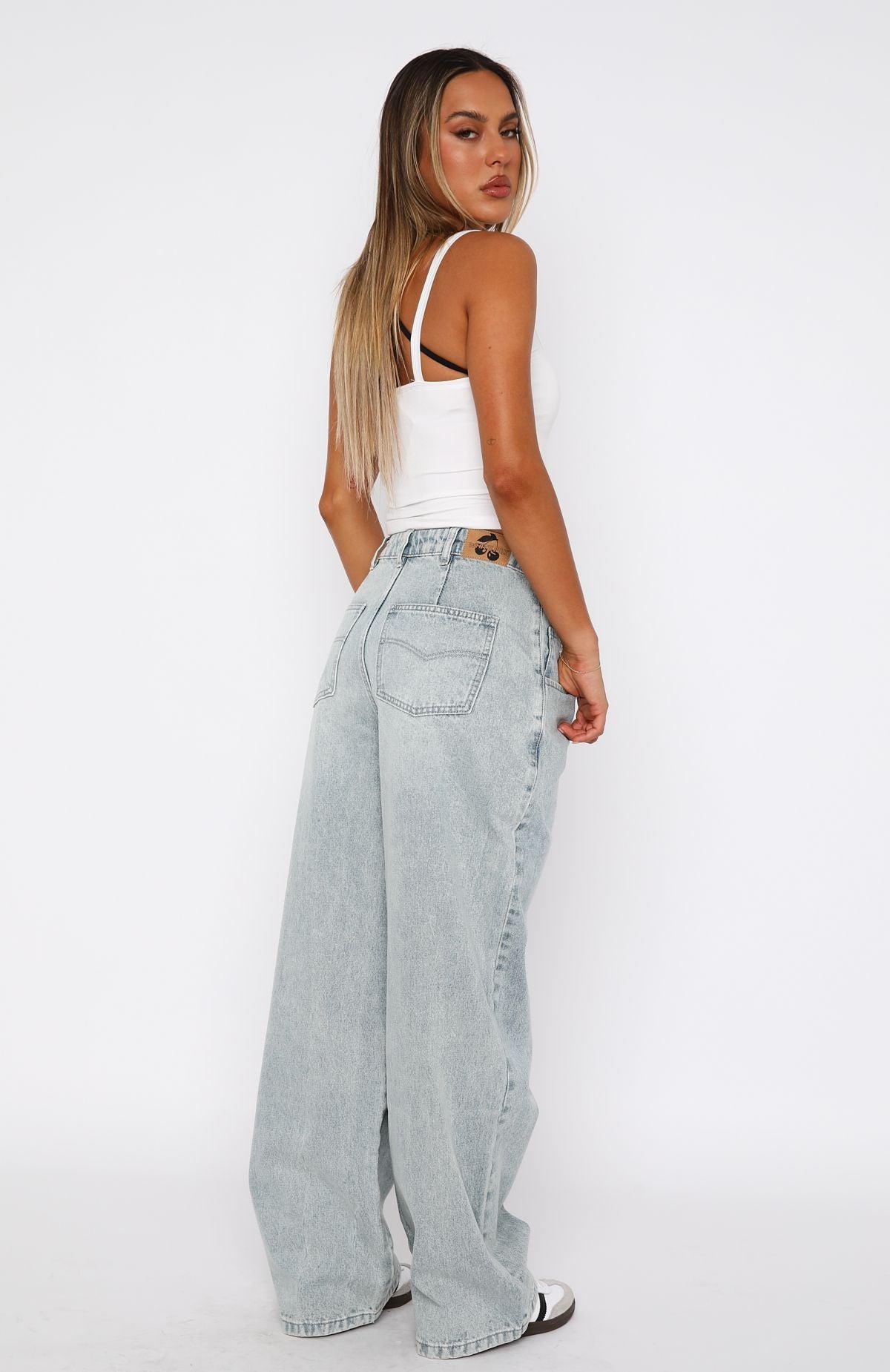 Willow Mid Rise Wide Leg Jeans Light Blue Acid Wash Product Image