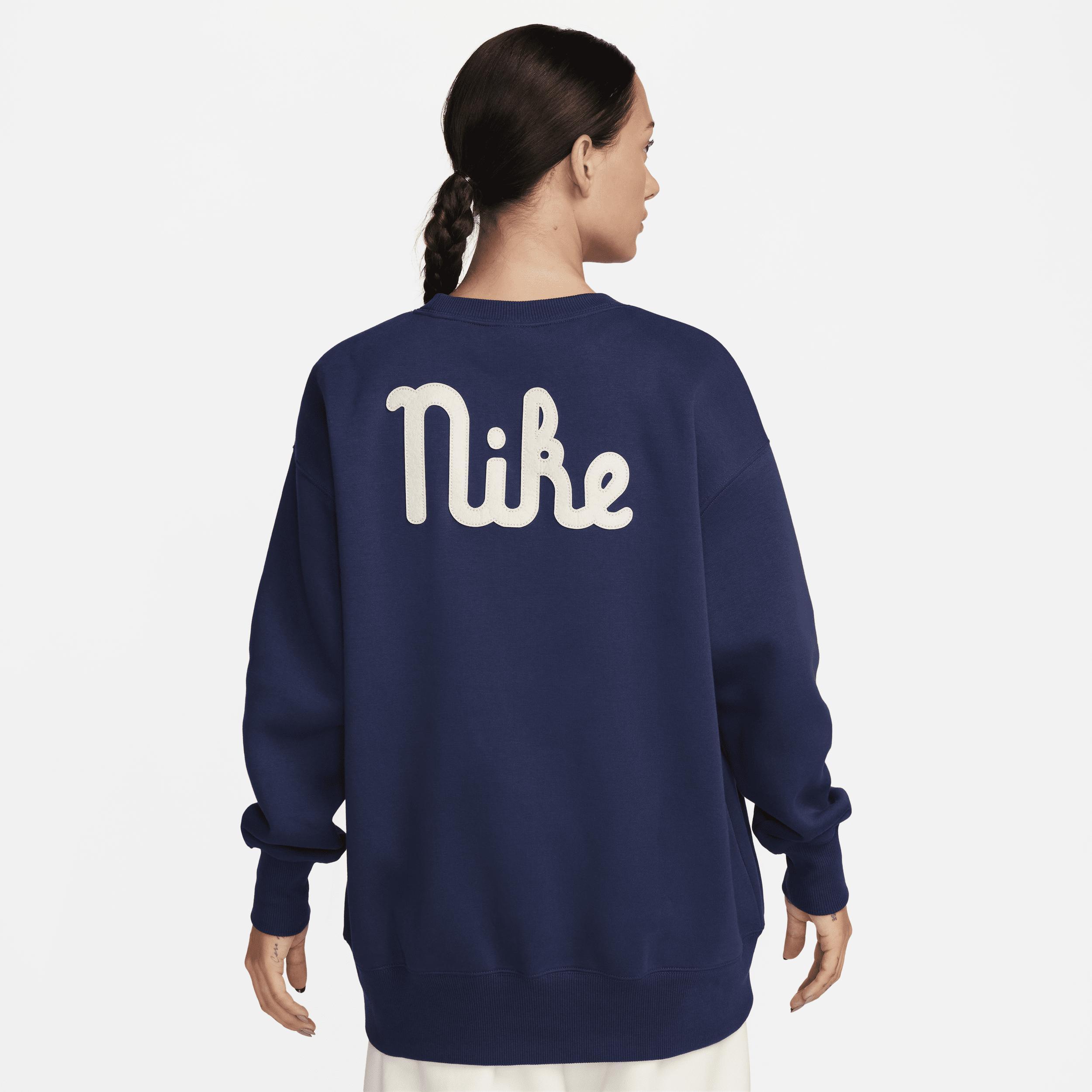 Women's Nike Sportswear Phoenix Fleece Oversized Crew-Neck Sweatshirt Product Image