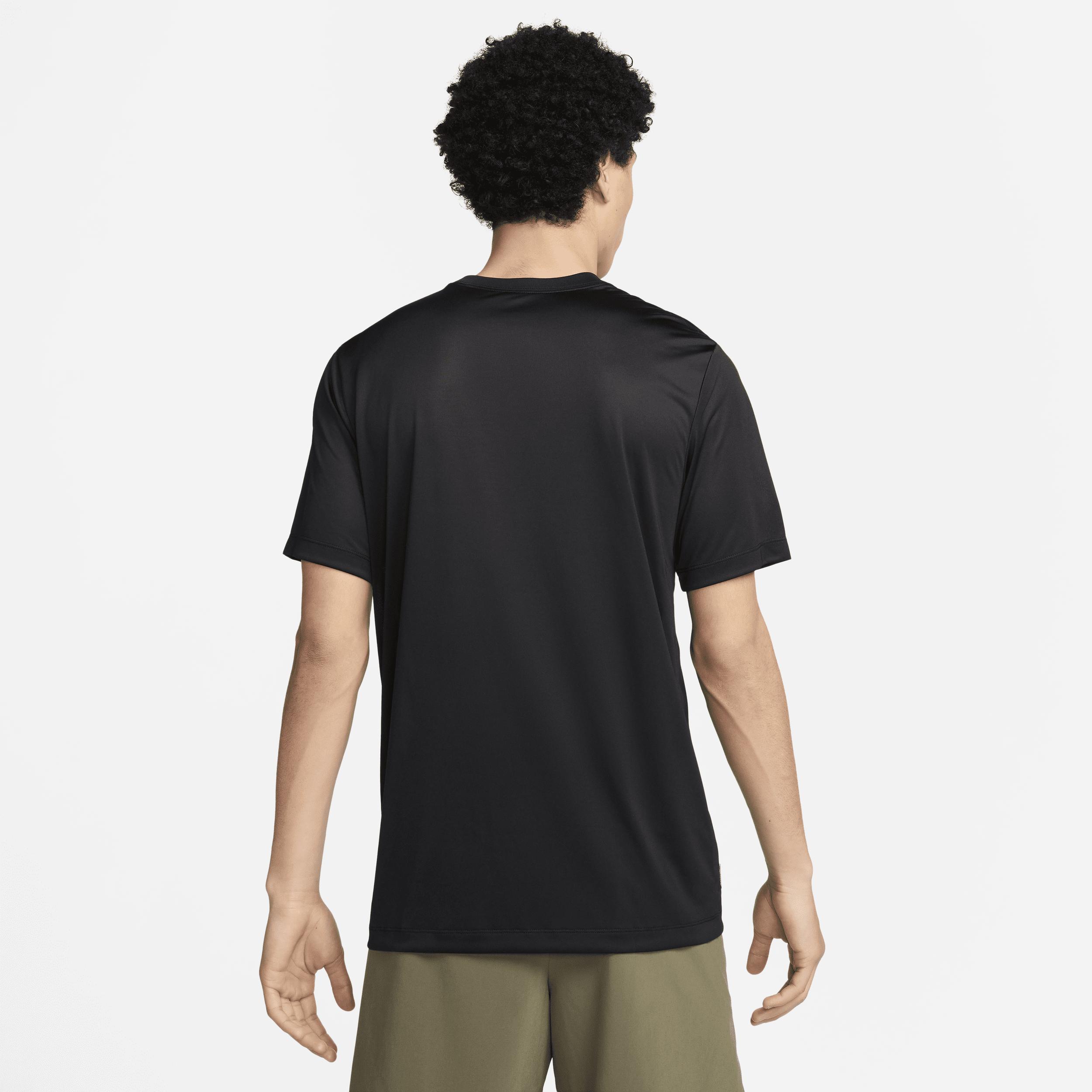 Nike Men's Dri-FIT Fitness T-Shirt Product Image