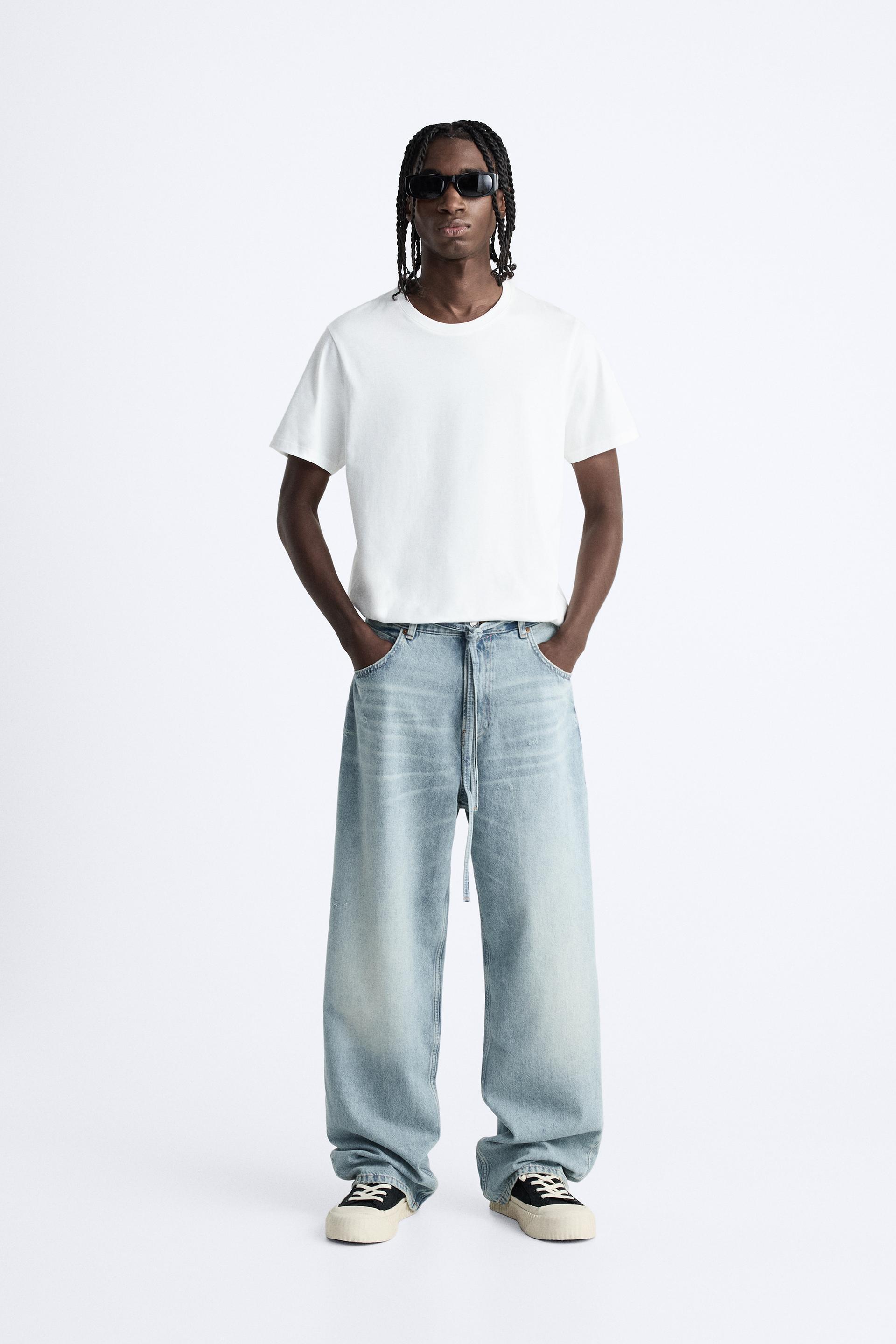 BAGGY BELTED JEANS Product Image