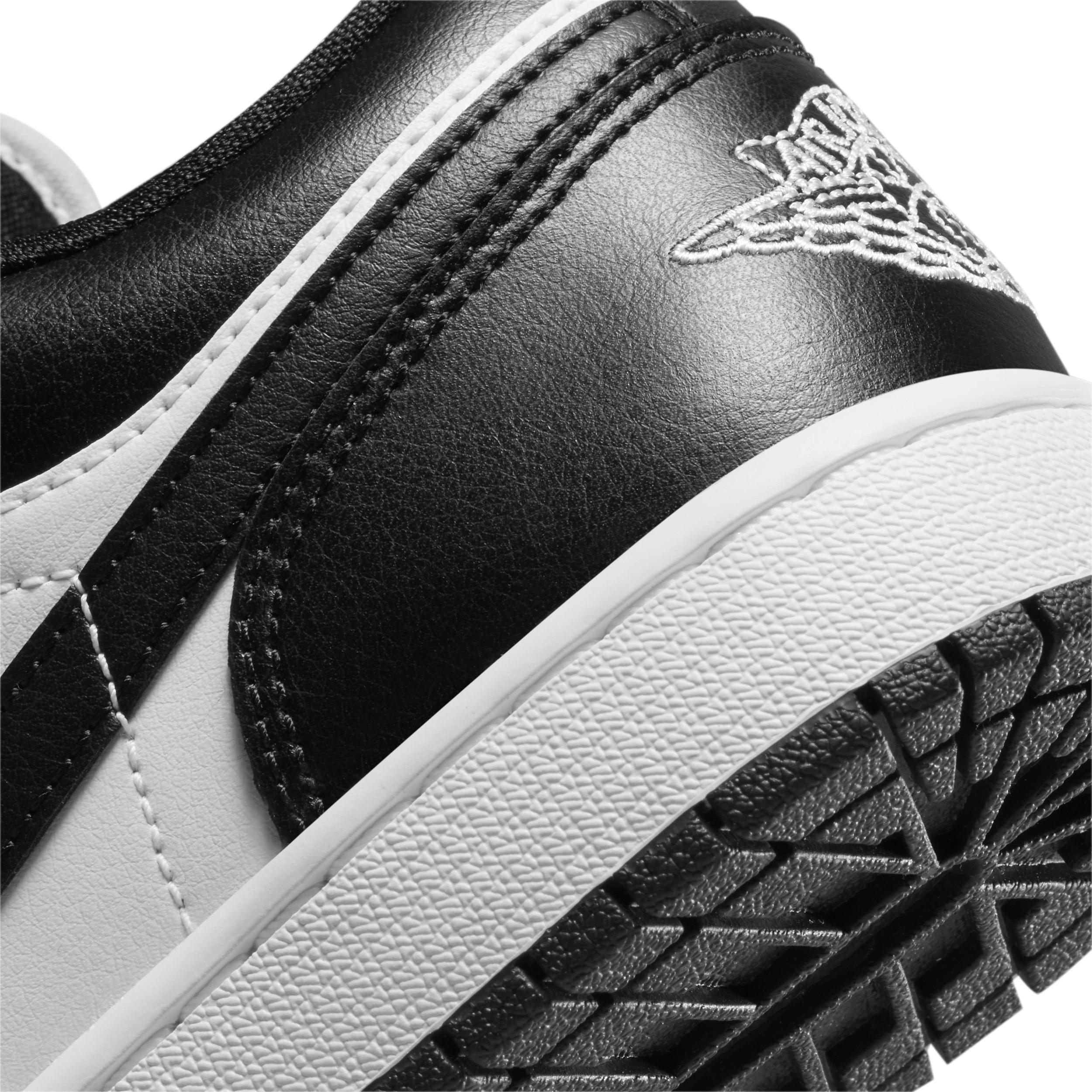 Women's Air Jordan 1 Low Shoes Product Image