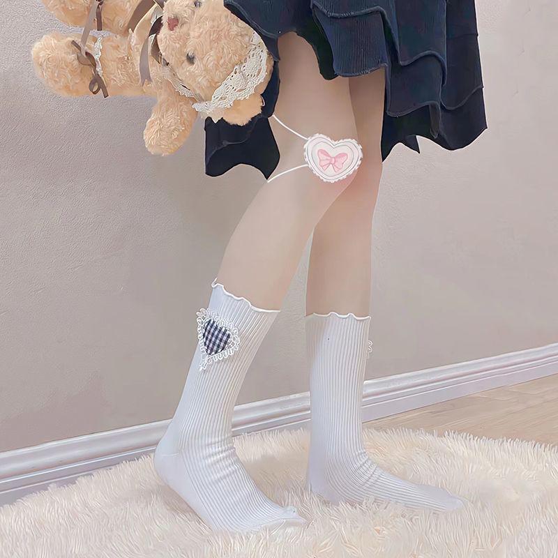 Heart Applique Lettuce Edge Ribbed Socks Product Image