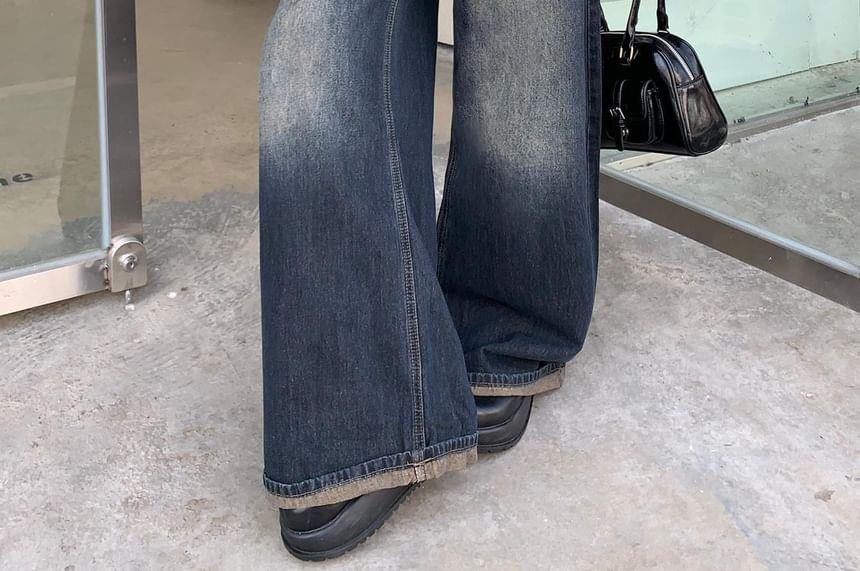 Mid Waist Washed Wide Leg Jeans Product Image