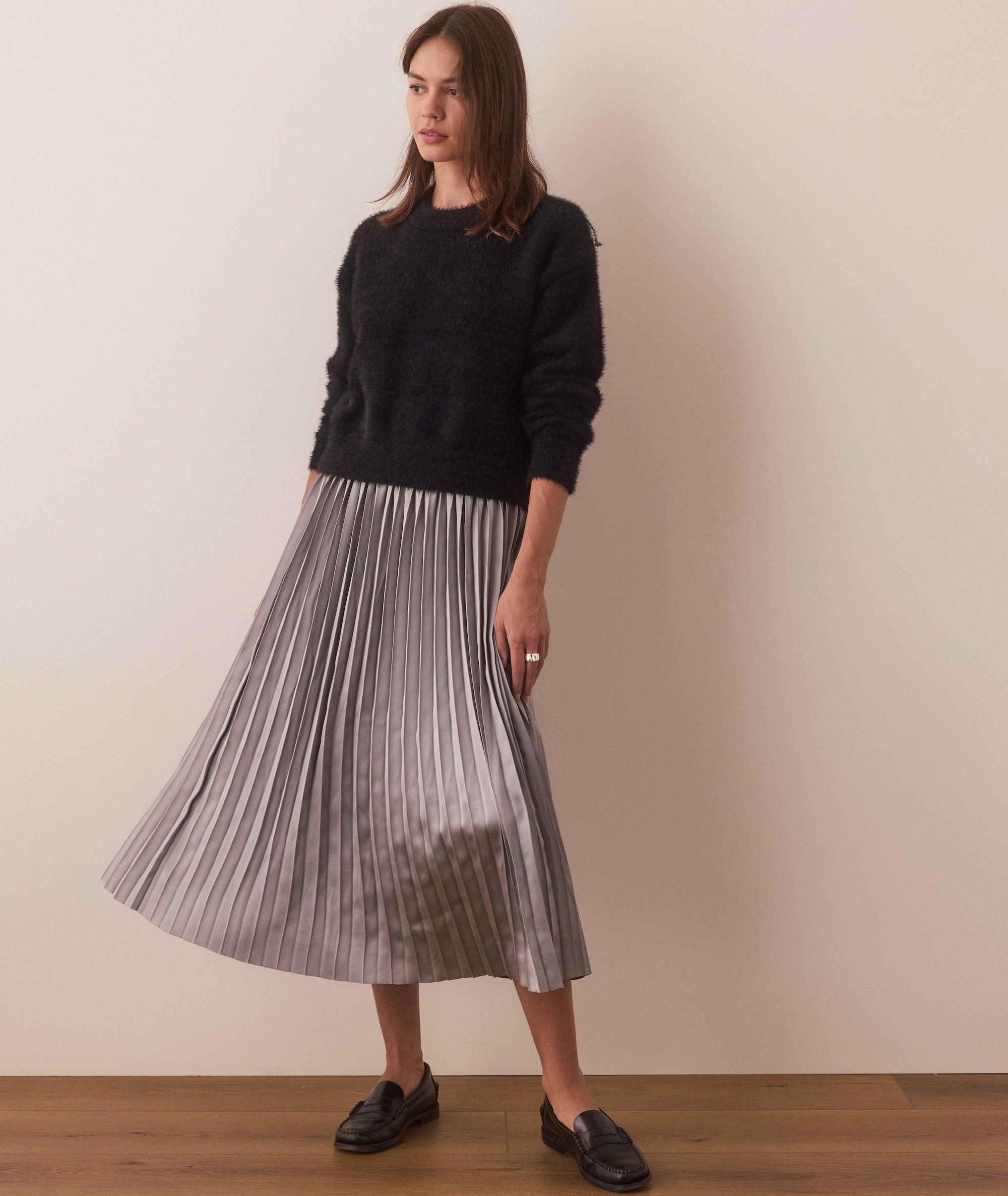 Chelsea Pleated Midi Skirt Product Image