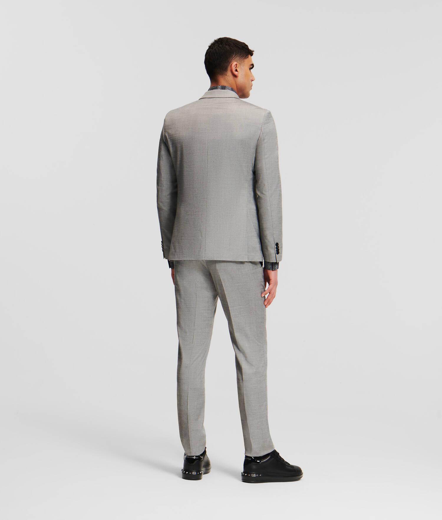 THREE-PIECE SUIT Product Image