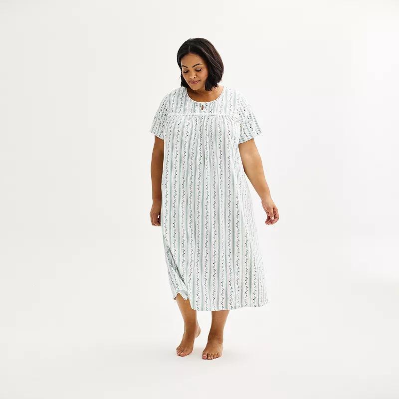 Plus Size Croft & Barrow Short Sleeve 1-Button Neck Pajama Gown, Womens Product Image