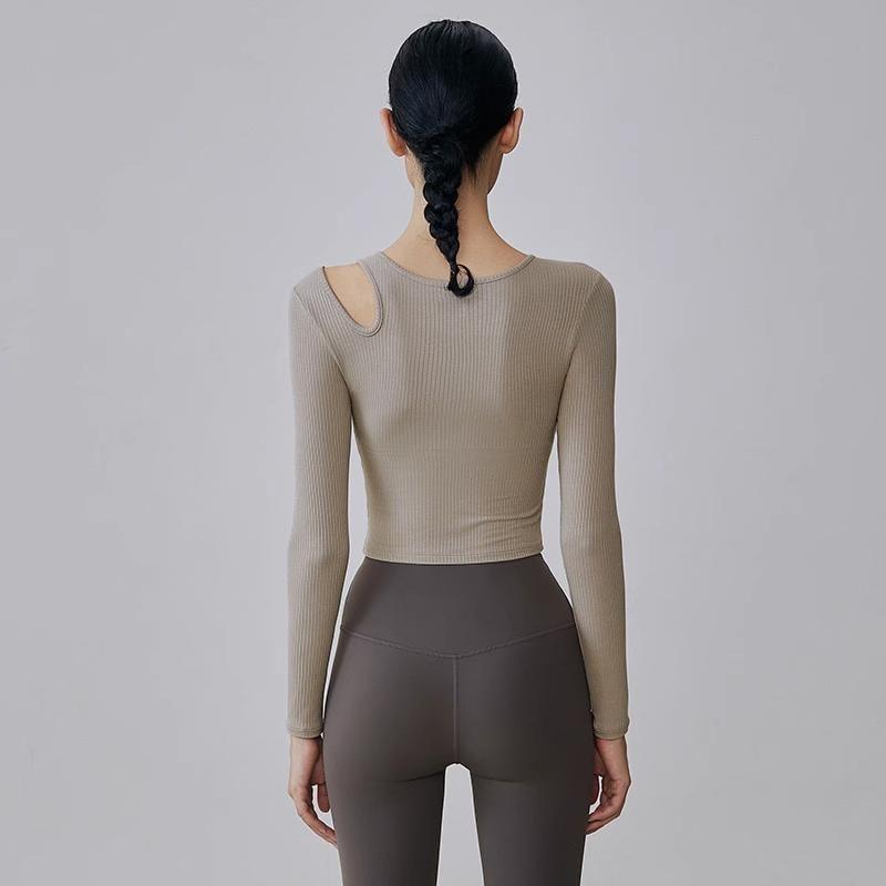 Long-Sleeve Crewneck Cutout Plain Crop Sports Top Product Image