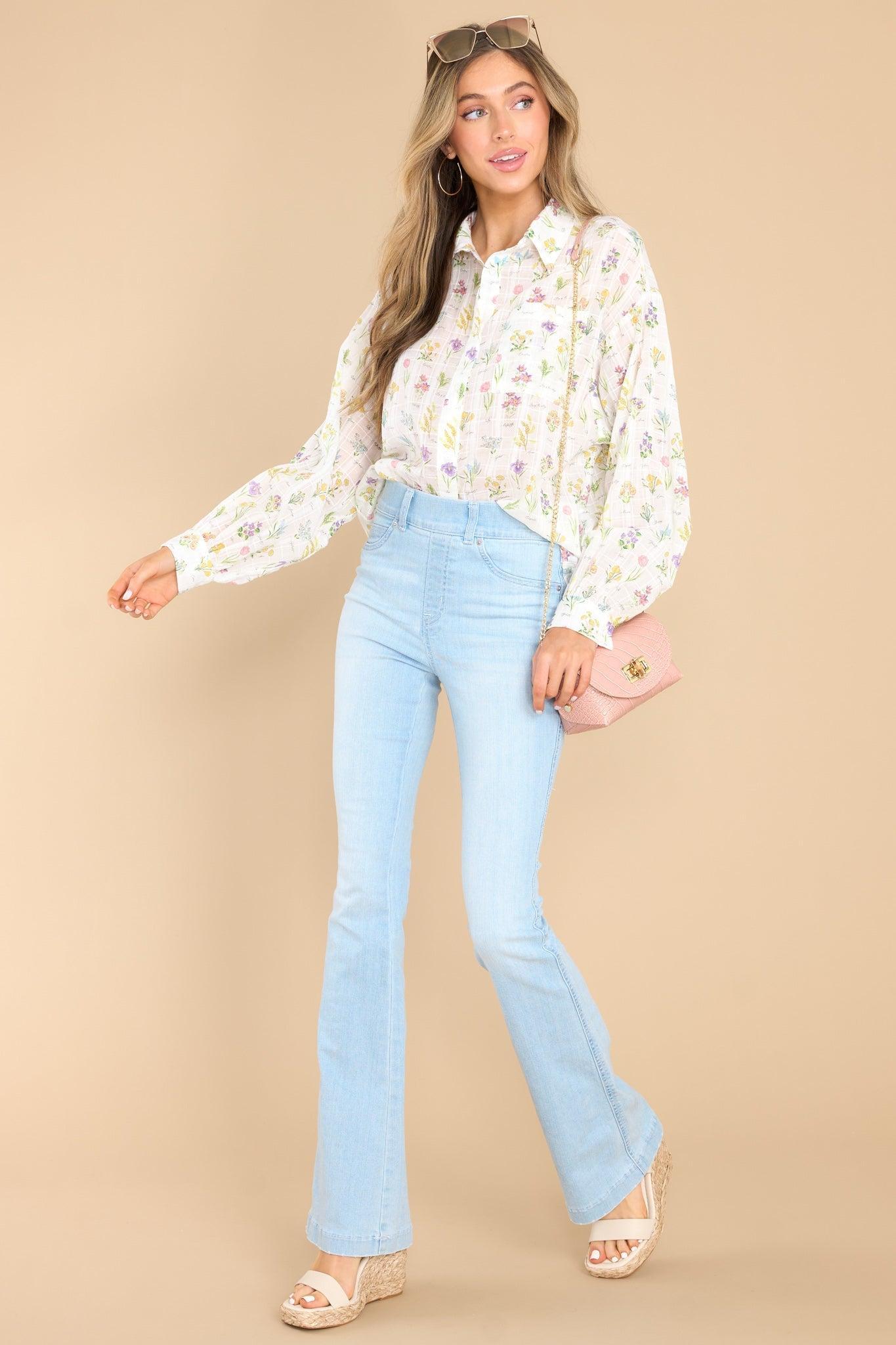 Aura Life In Full Bloom Ivory Floral Top Product Image