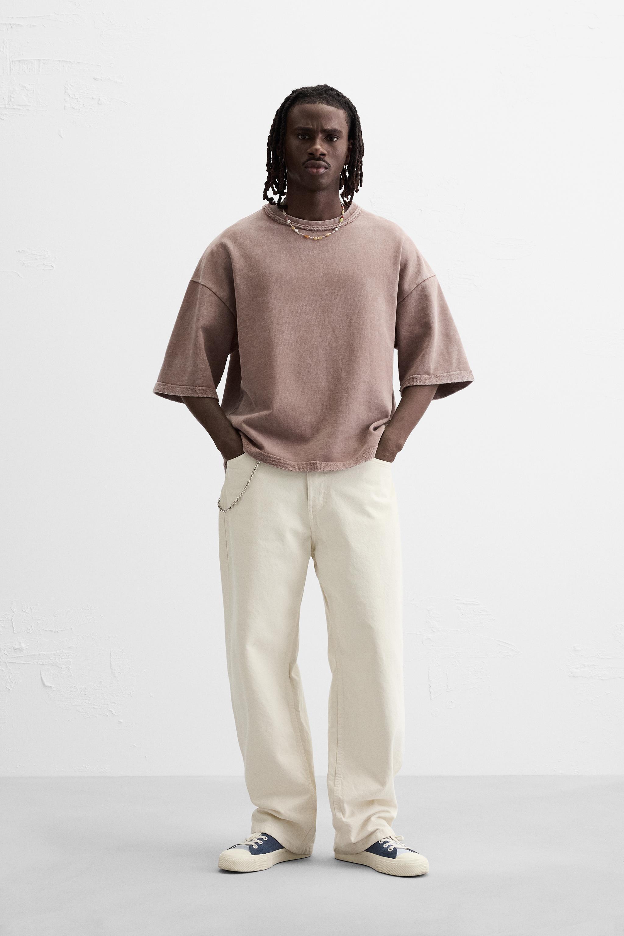 OVERSIZED WASHED SWEATSHIRT Product Image