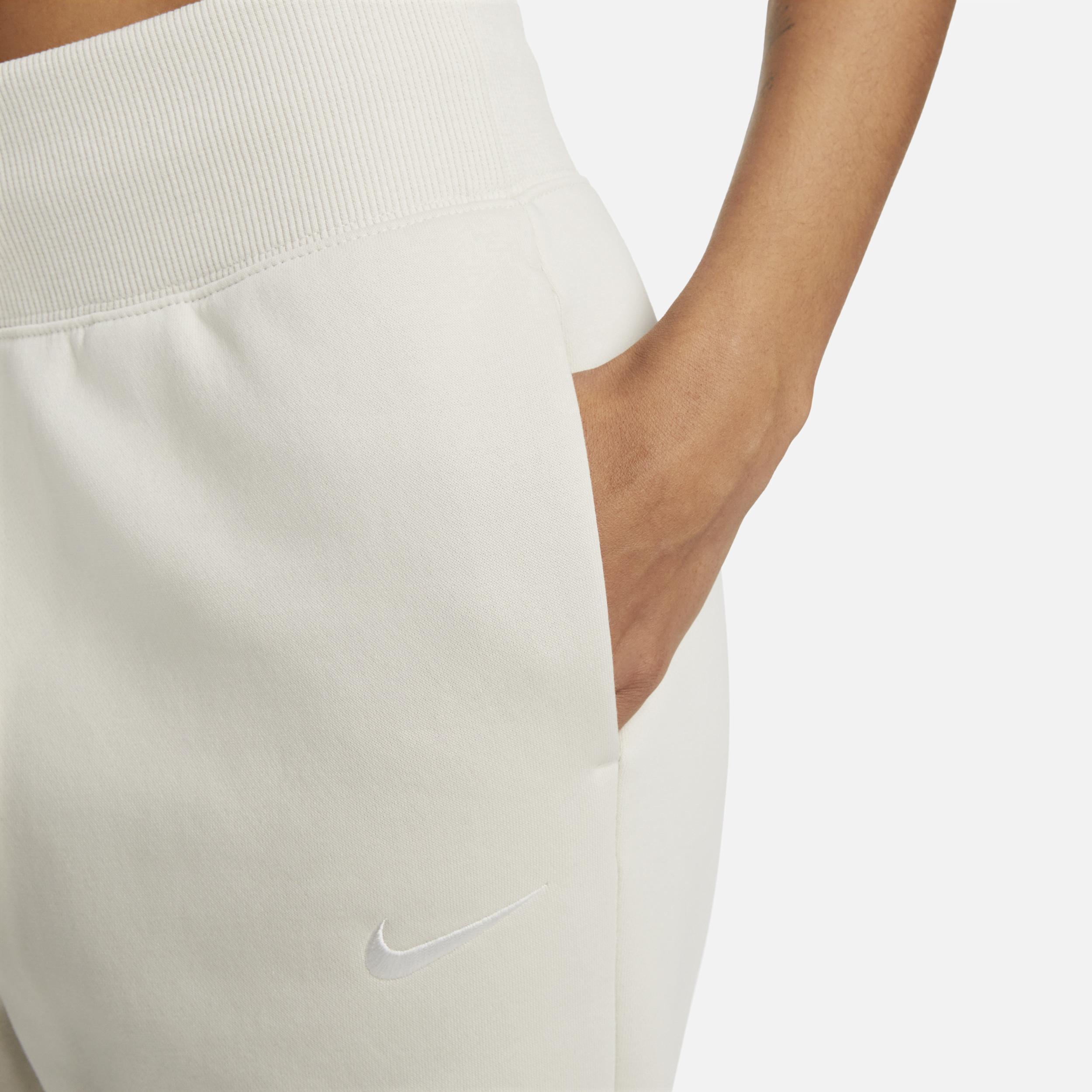 Women's Nike Sportswear Phoenix Fleece High-Waisted Jogger Pants Product Image