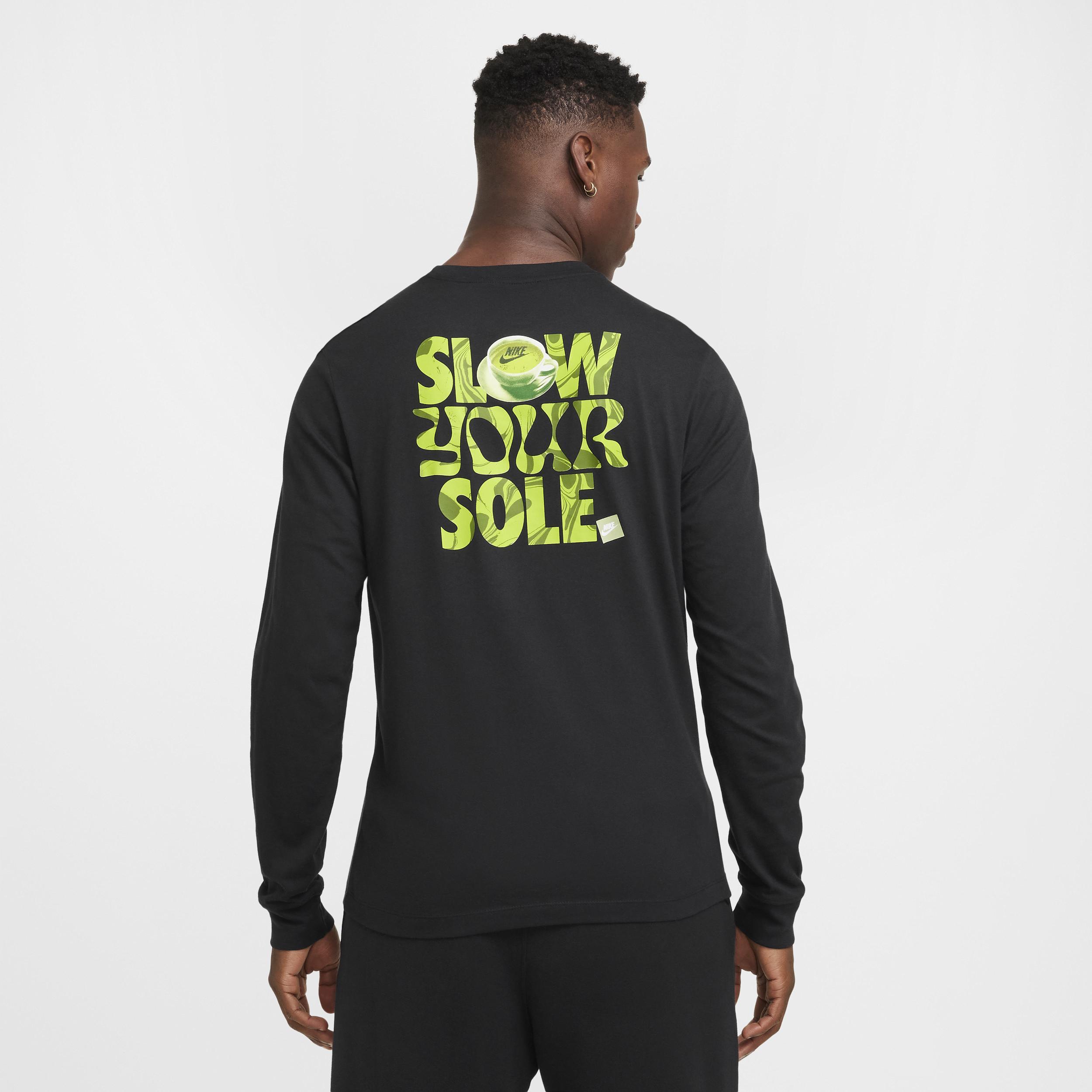 Men's Nike Sportswear Club Long-Sleeve T-Shirt Product Image