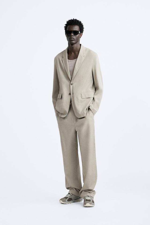 FLOWY SUIT JACKET Product Image