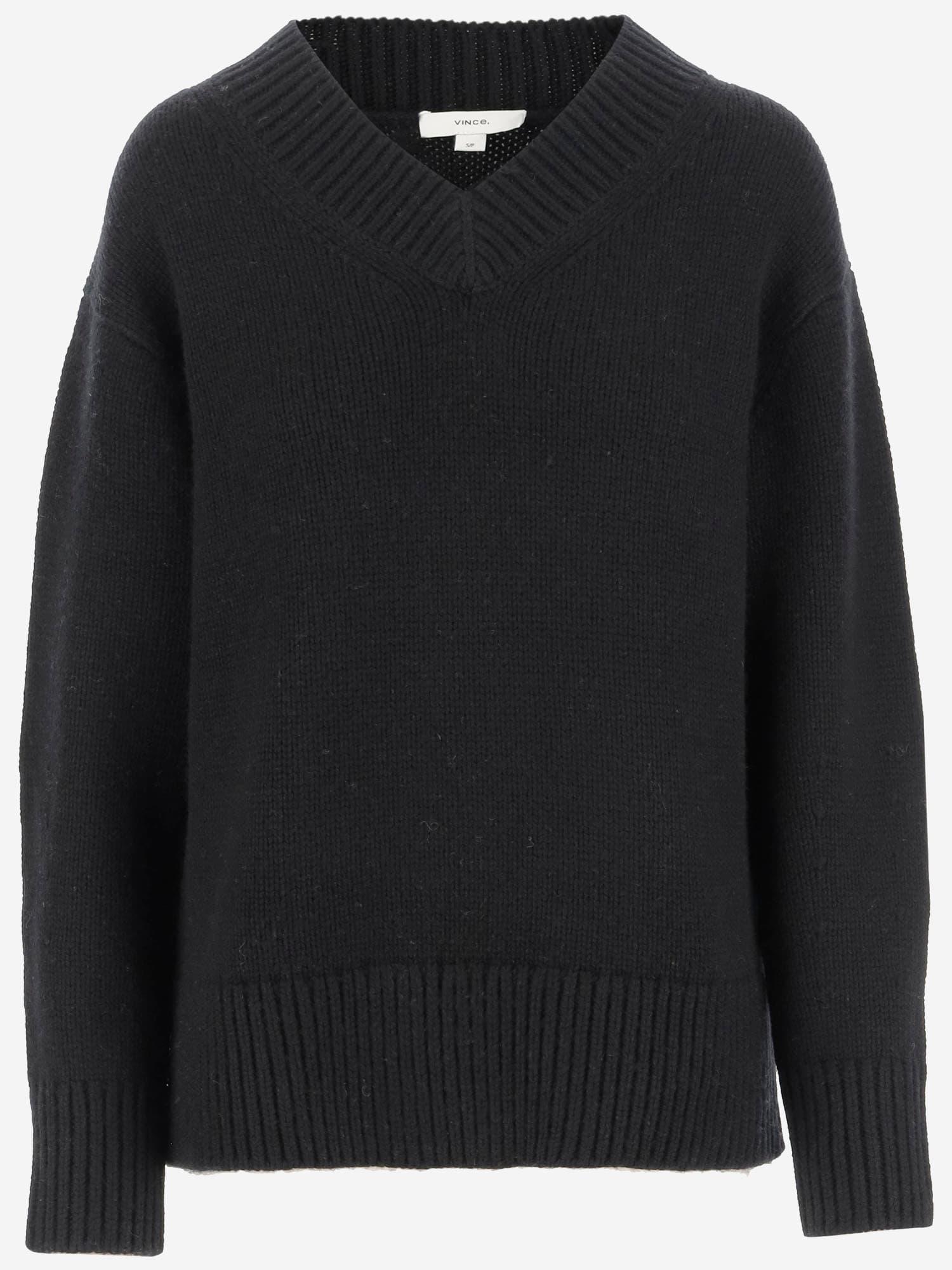 VINCE Wool Blend Sweater In Black Product Image