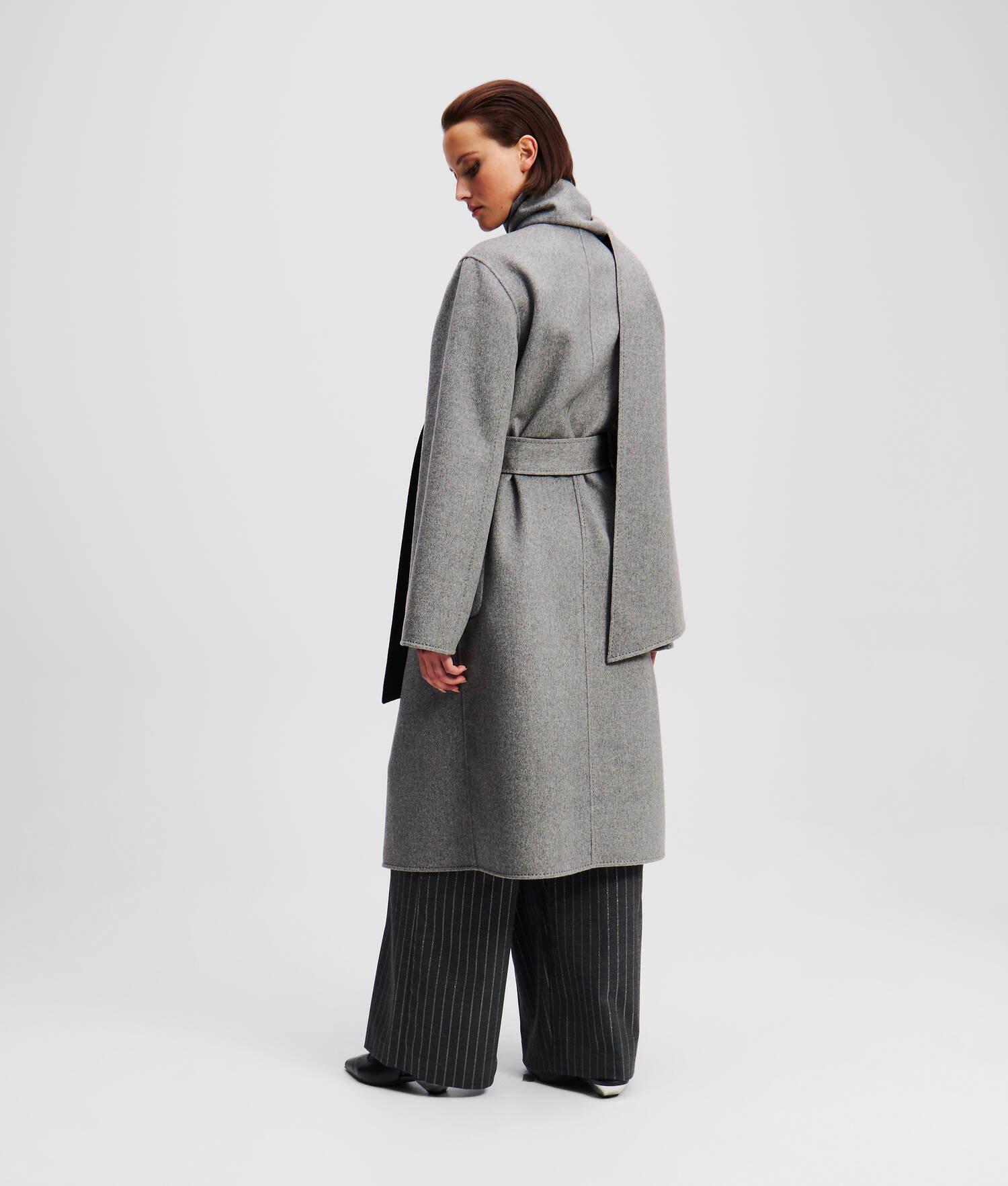 REVERSIBLE WOOL COAT Product Image