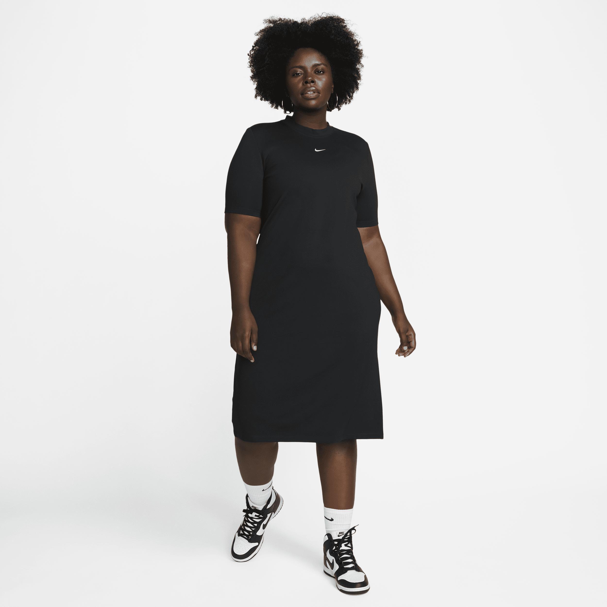 Women's Nike Sportswear Essential Midi Dress (Plus Size) Product Image