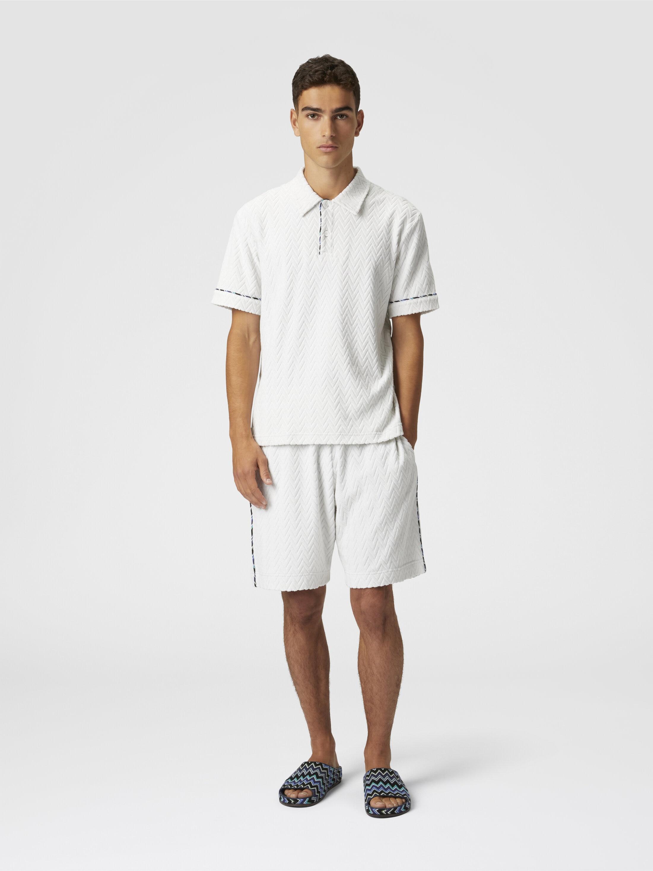 Zig zag cotton terry shorts with contrasting piping Product Image